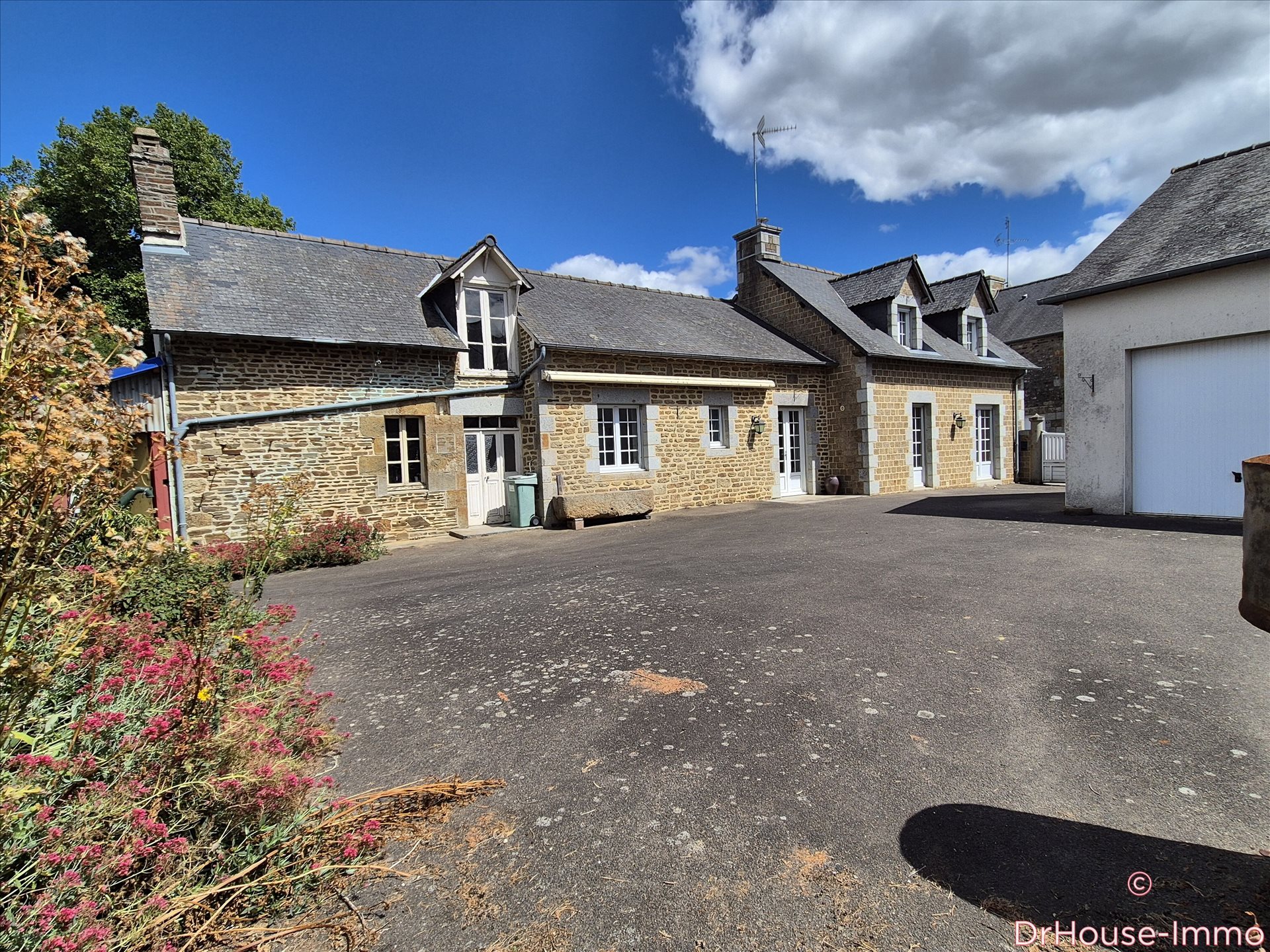 Maison à vendre, 109m², Gorron