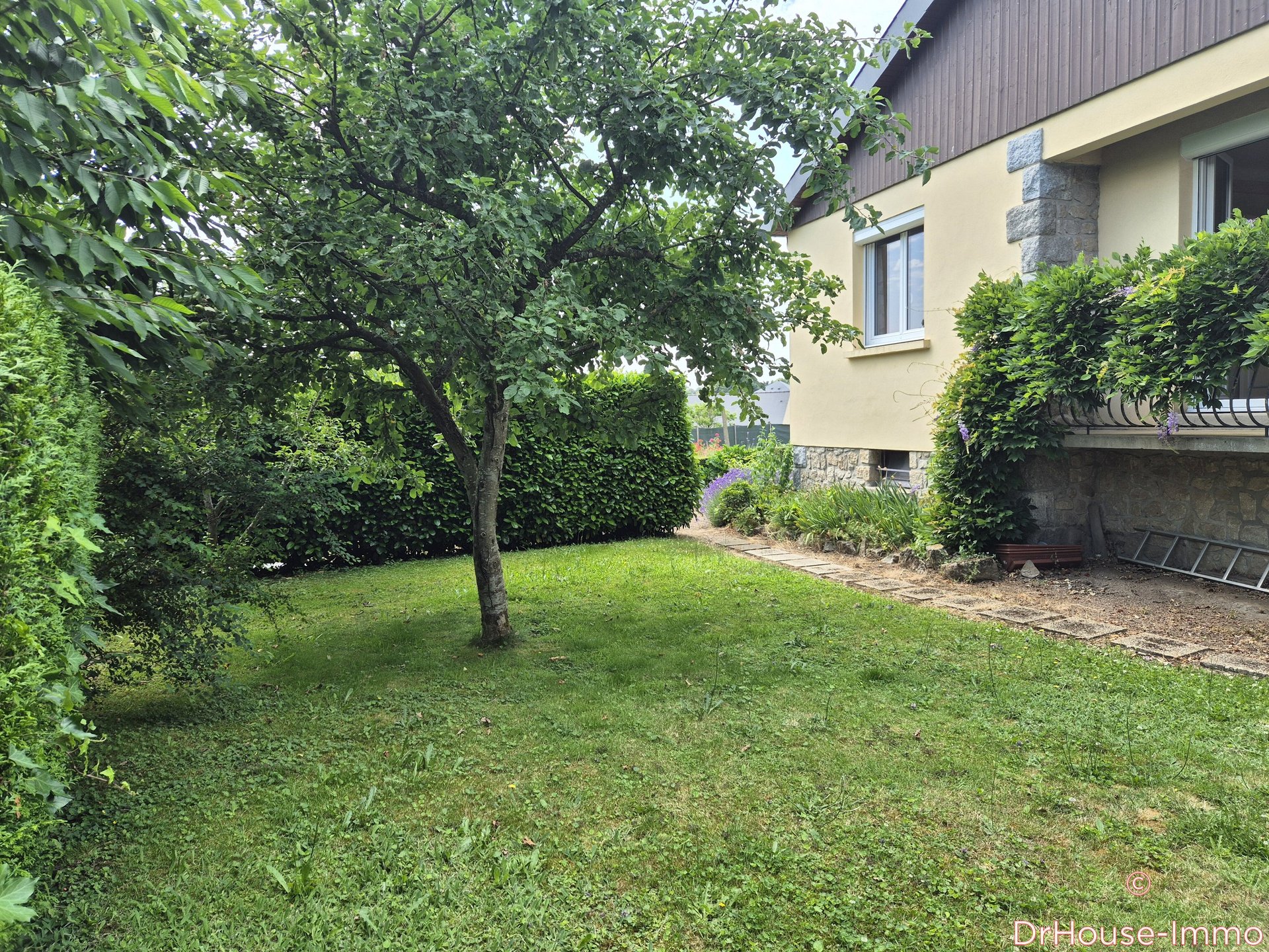 Maison à vendre, 74m², Gorron