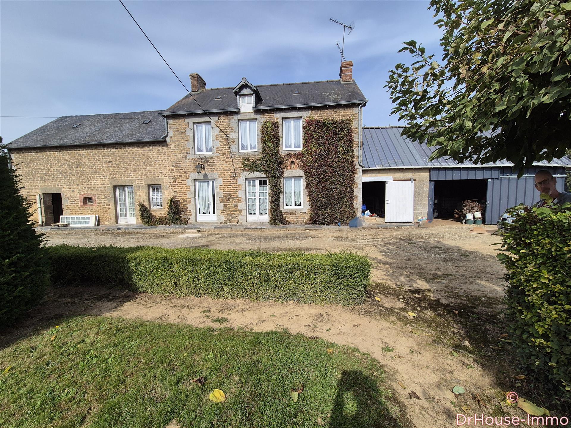Maison à vendre, 125m², Fougerolles-du-Plessis
