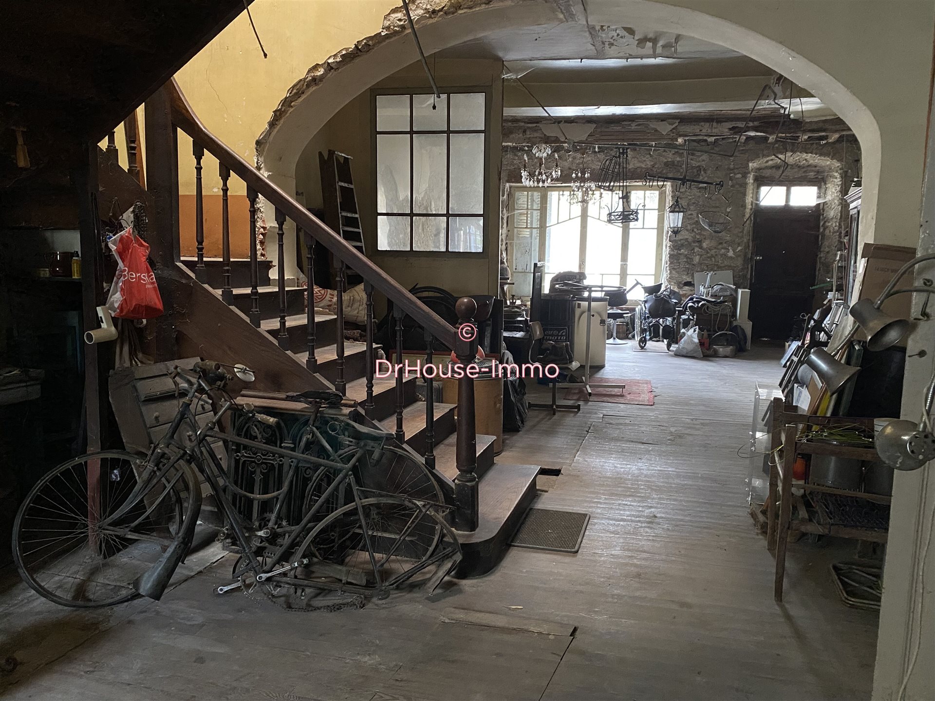 Maison à vendre, 250m², Sainte-Colombe-sur-l'Hers
