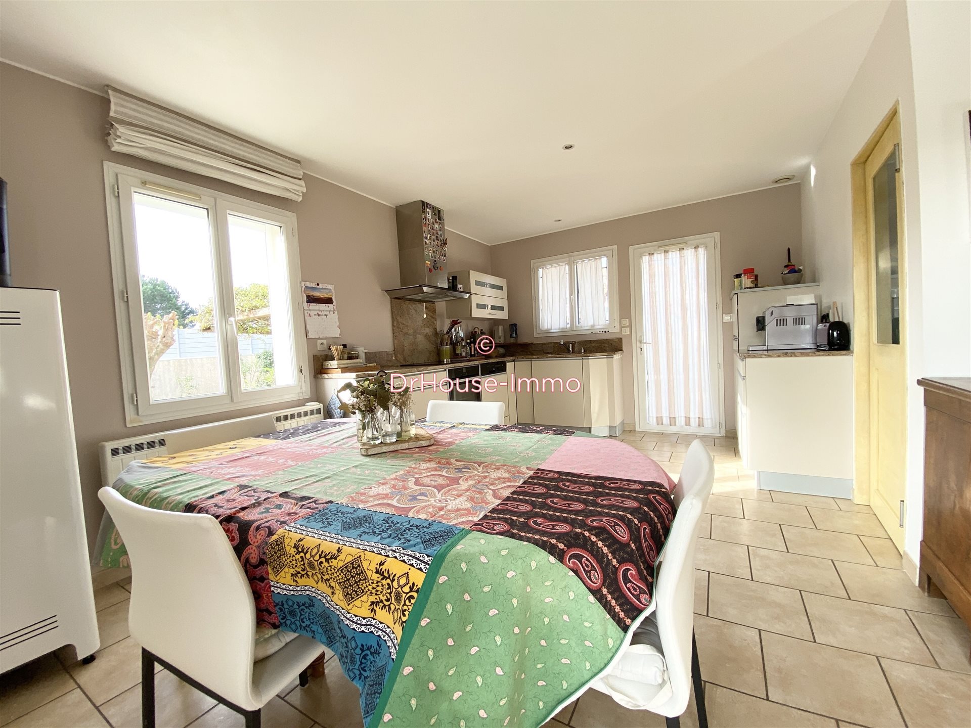 Maison à vendre, 300m², Aigues-Mortes