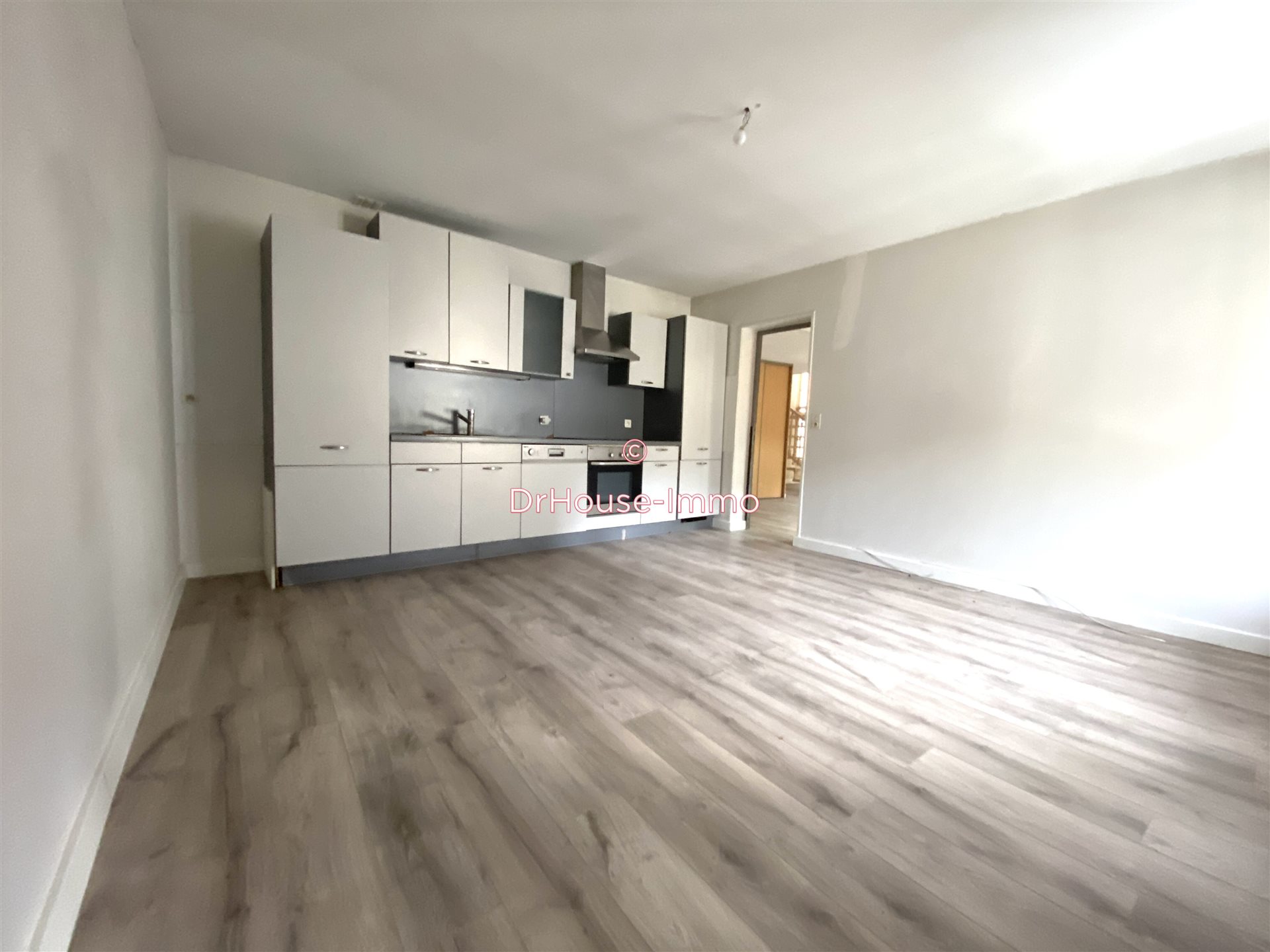 Maison à vendre, 152m², Saint-Laurent-d'Aigouze
