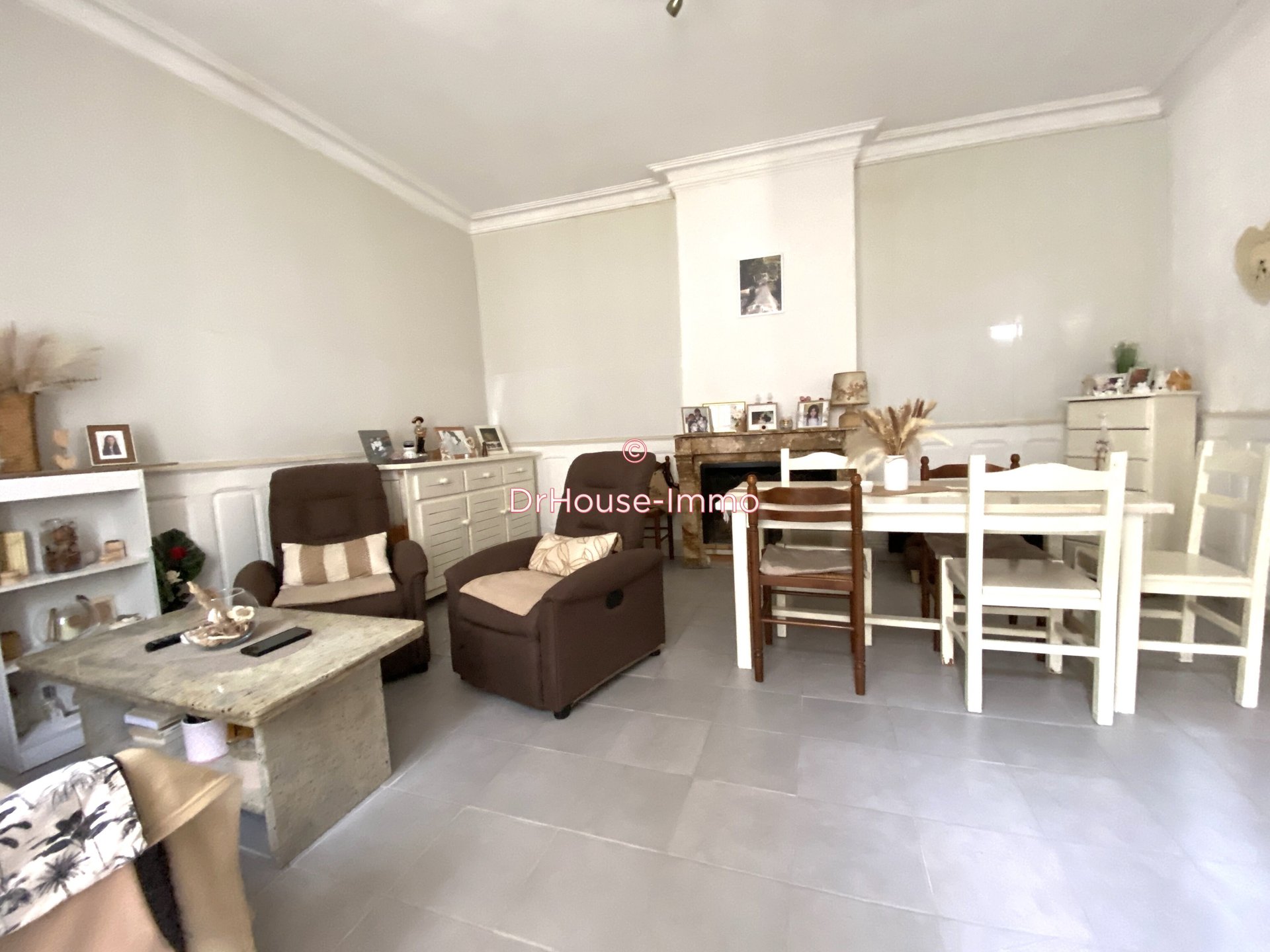 Maison à vendre, 105m², Saint-Laurent-d'Aigouze