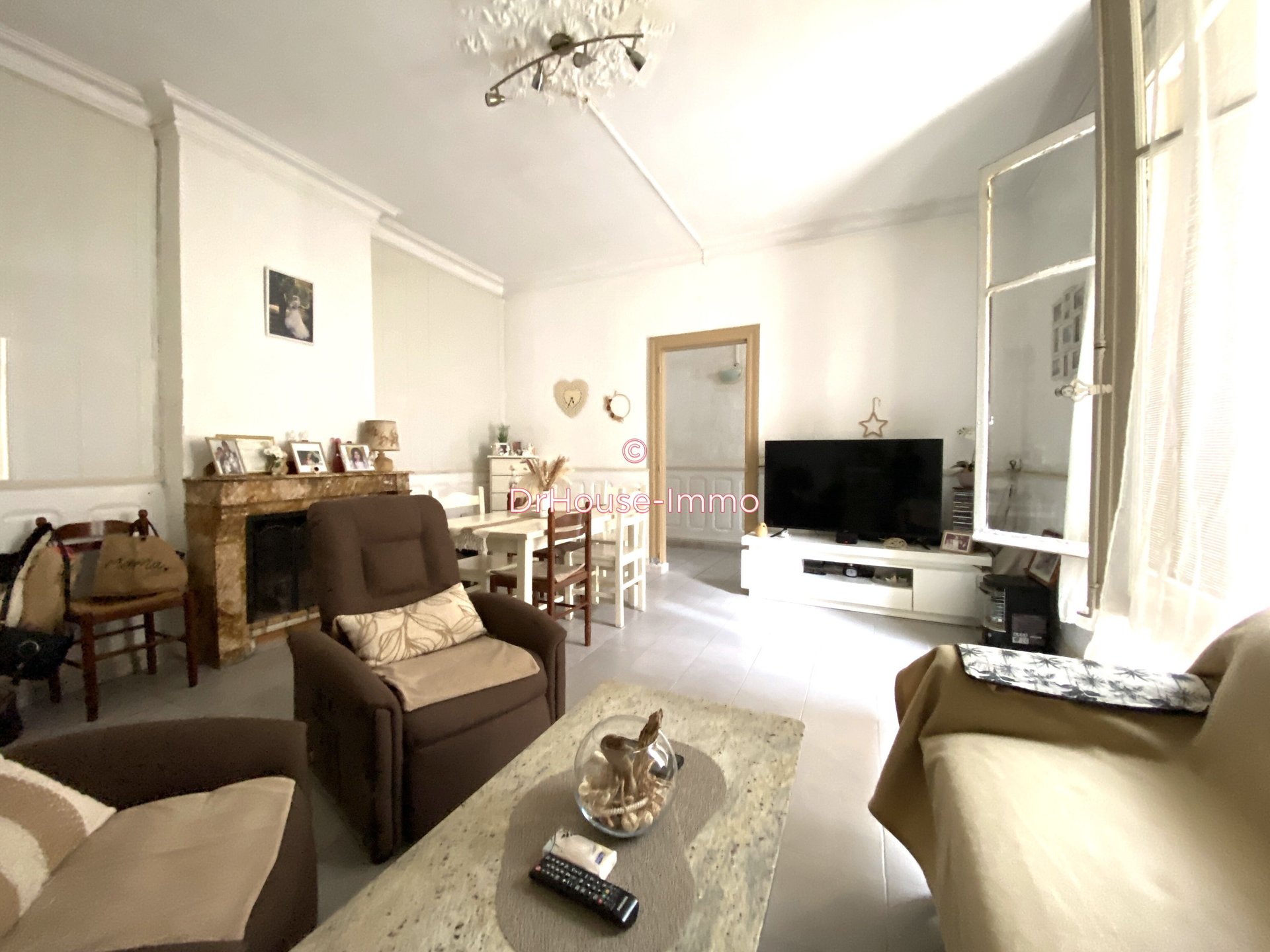 Maison à vendre, 105m², Saint-Laurent-d'Aigouze