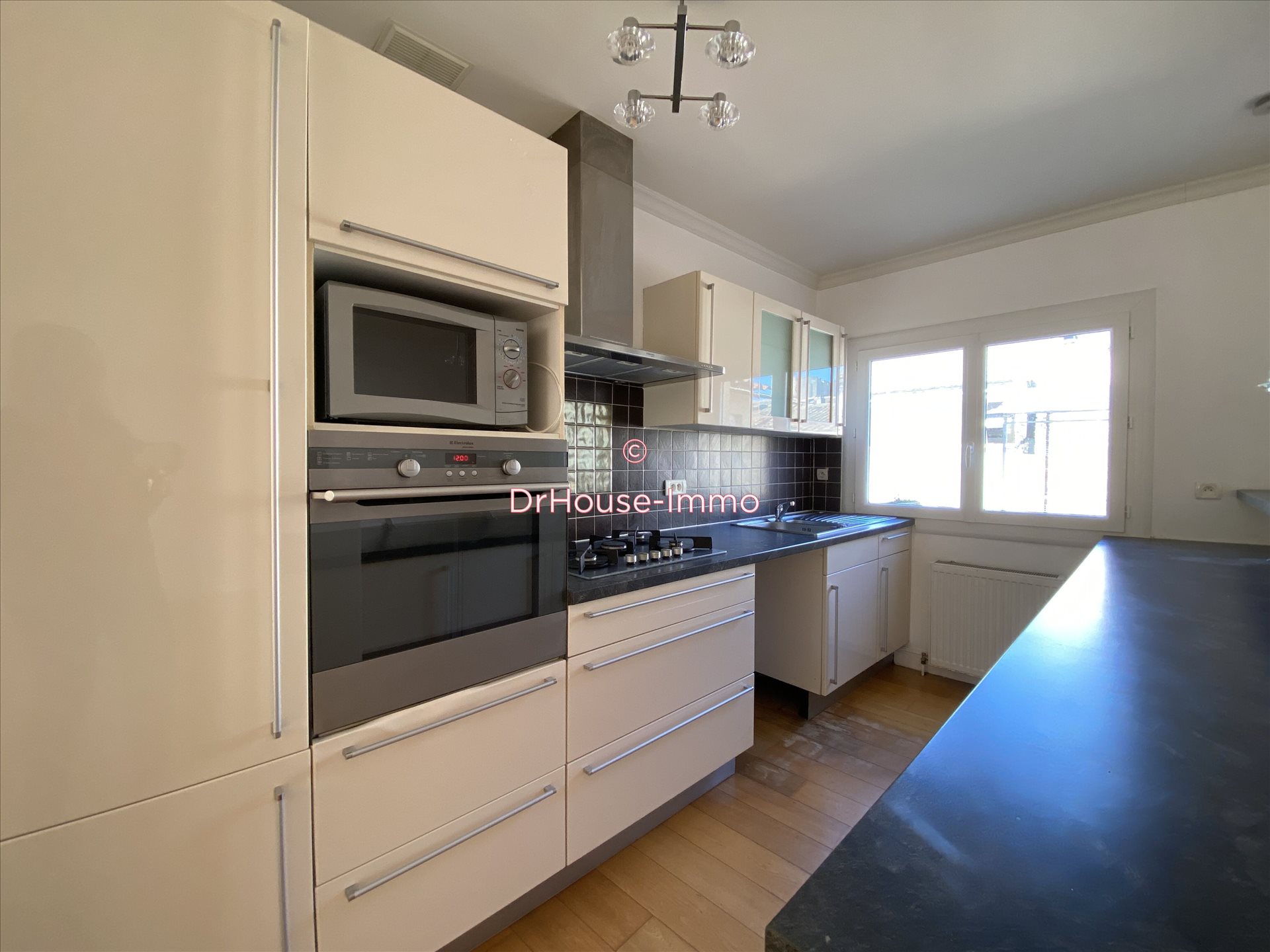 Maison à vendre, 105m², Aigues-Mortes
