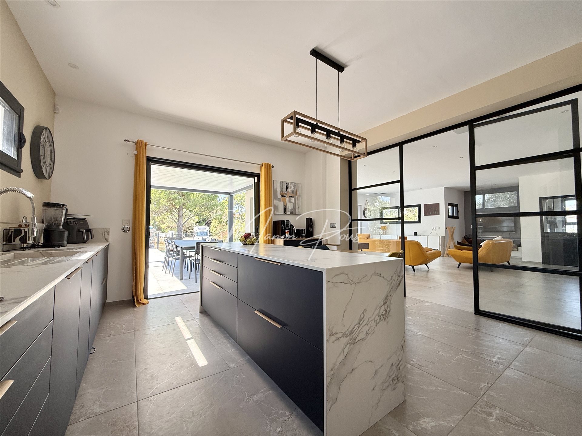 Maison à vendre, 203m², Saint-Estève