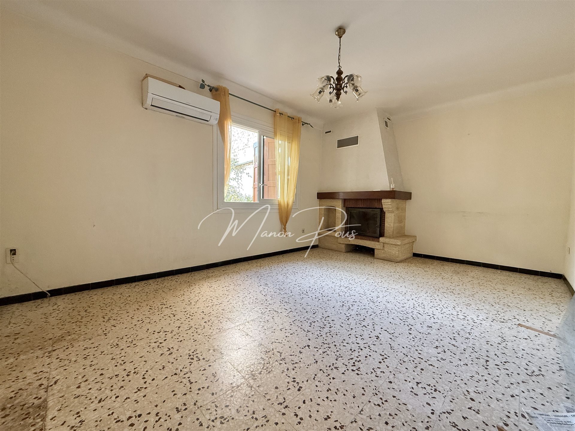Maison à vendre, 250m², Villeneuve-la-Rivière