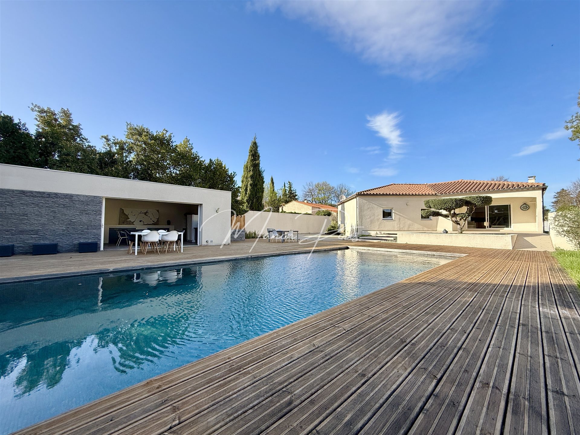 Maison à vendre, 230m², Saint-Estève