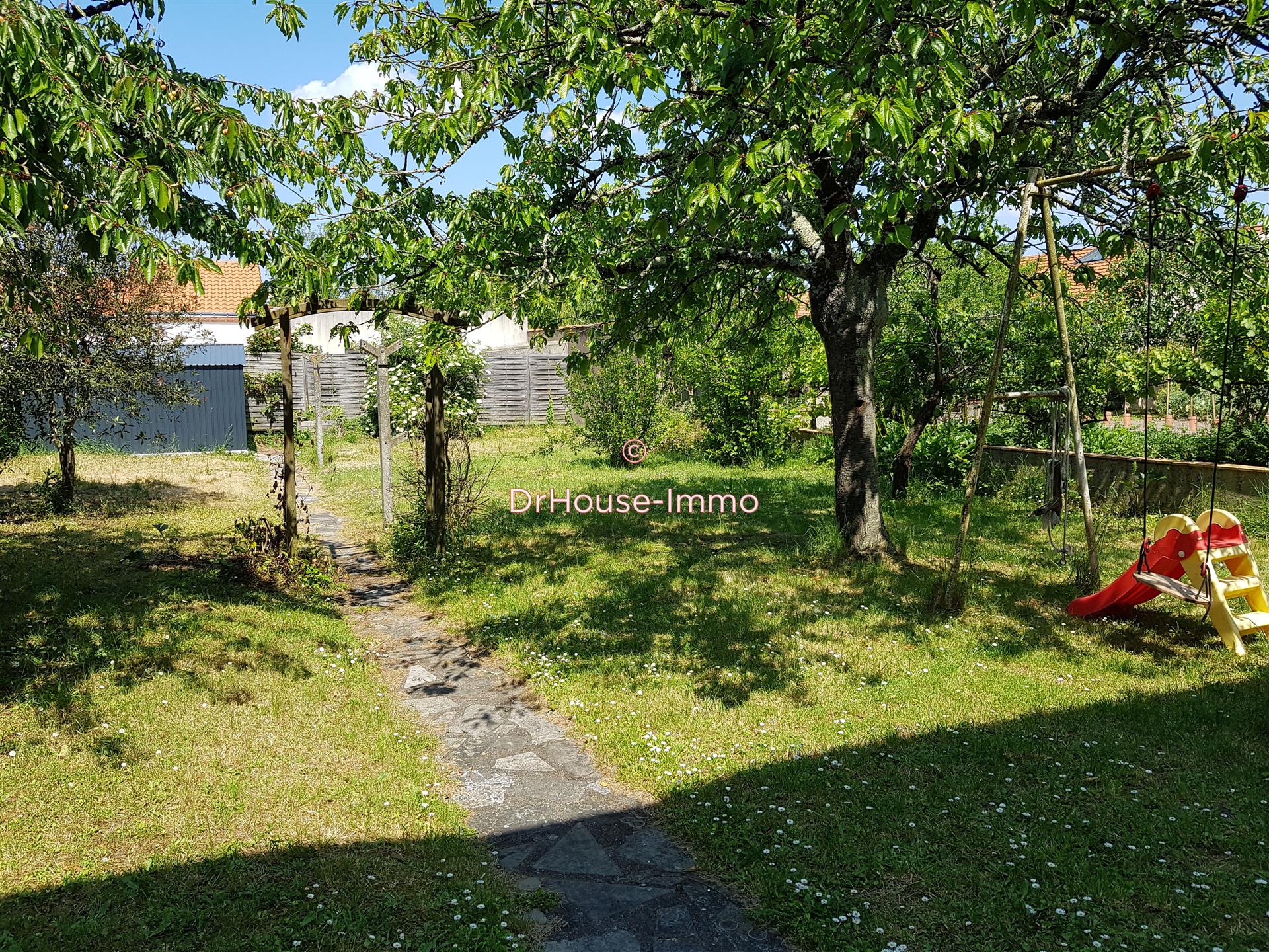 Maison à vendre, 196m², Saint-Sébastien-sur-Loire
