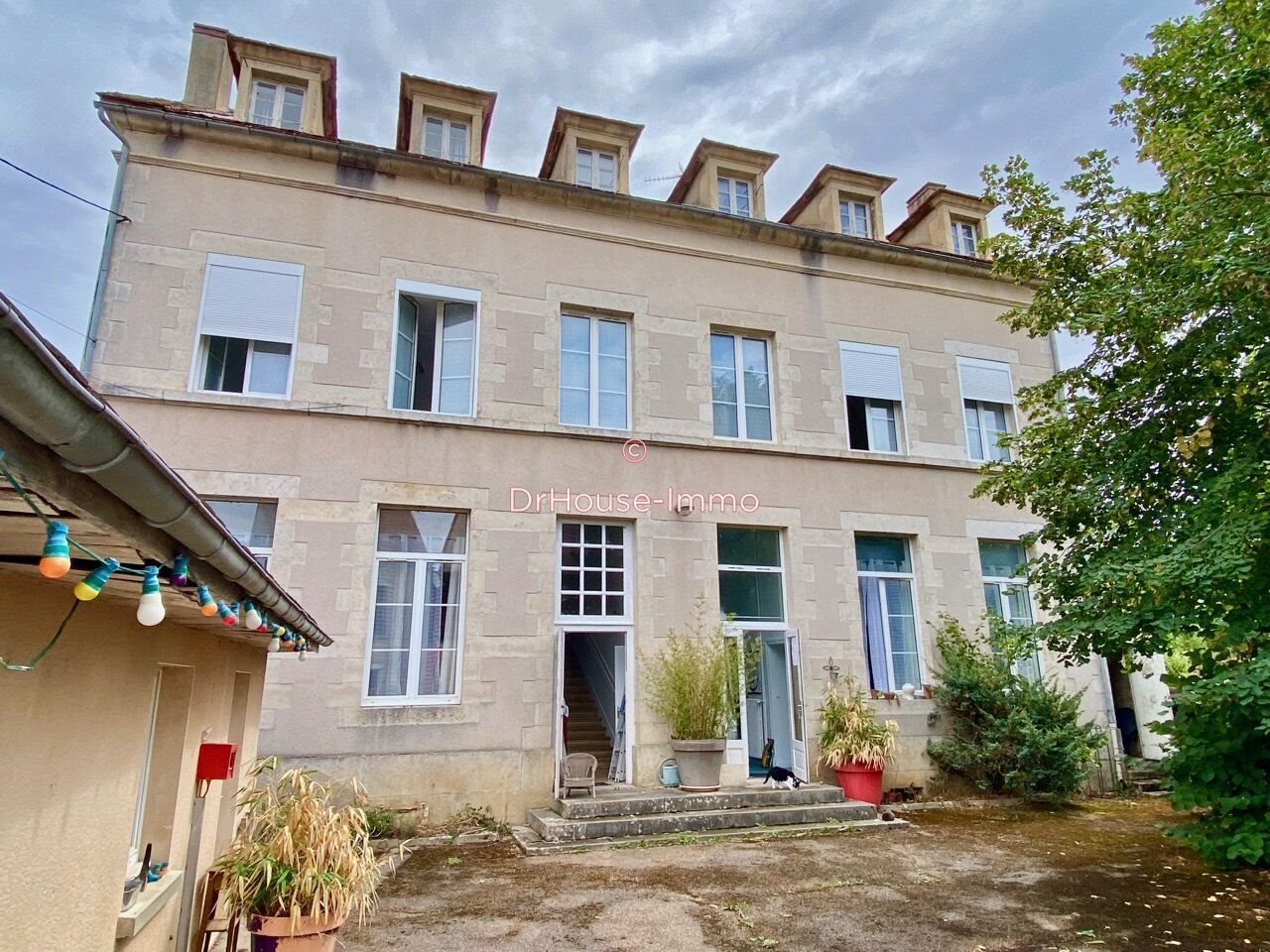Maison à vendre, 384m², Massangis