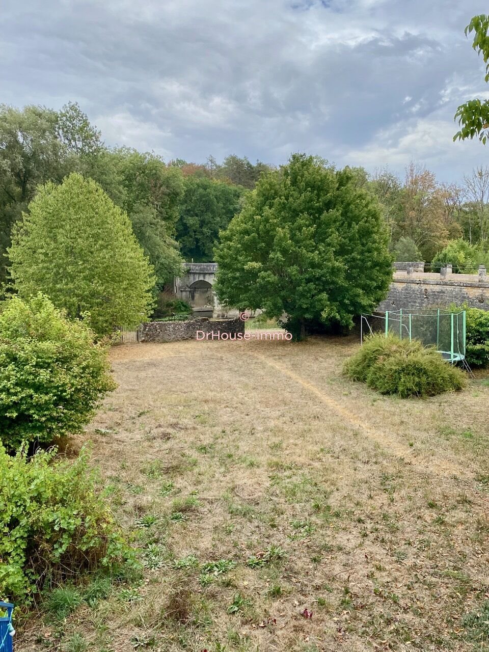 Maison à vendre, 384m², Massangis