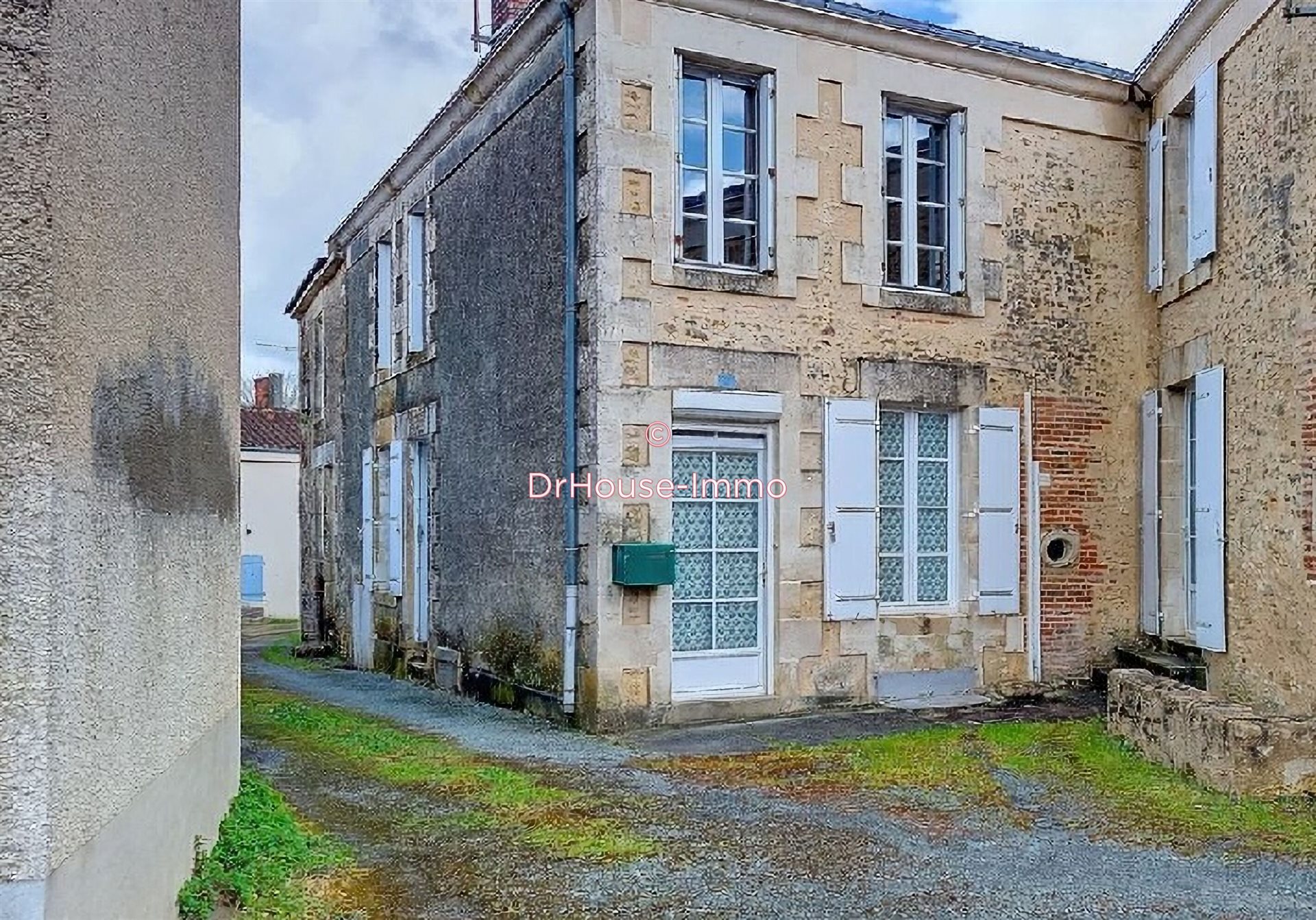 Maison à vendre, 98m², Sigournais