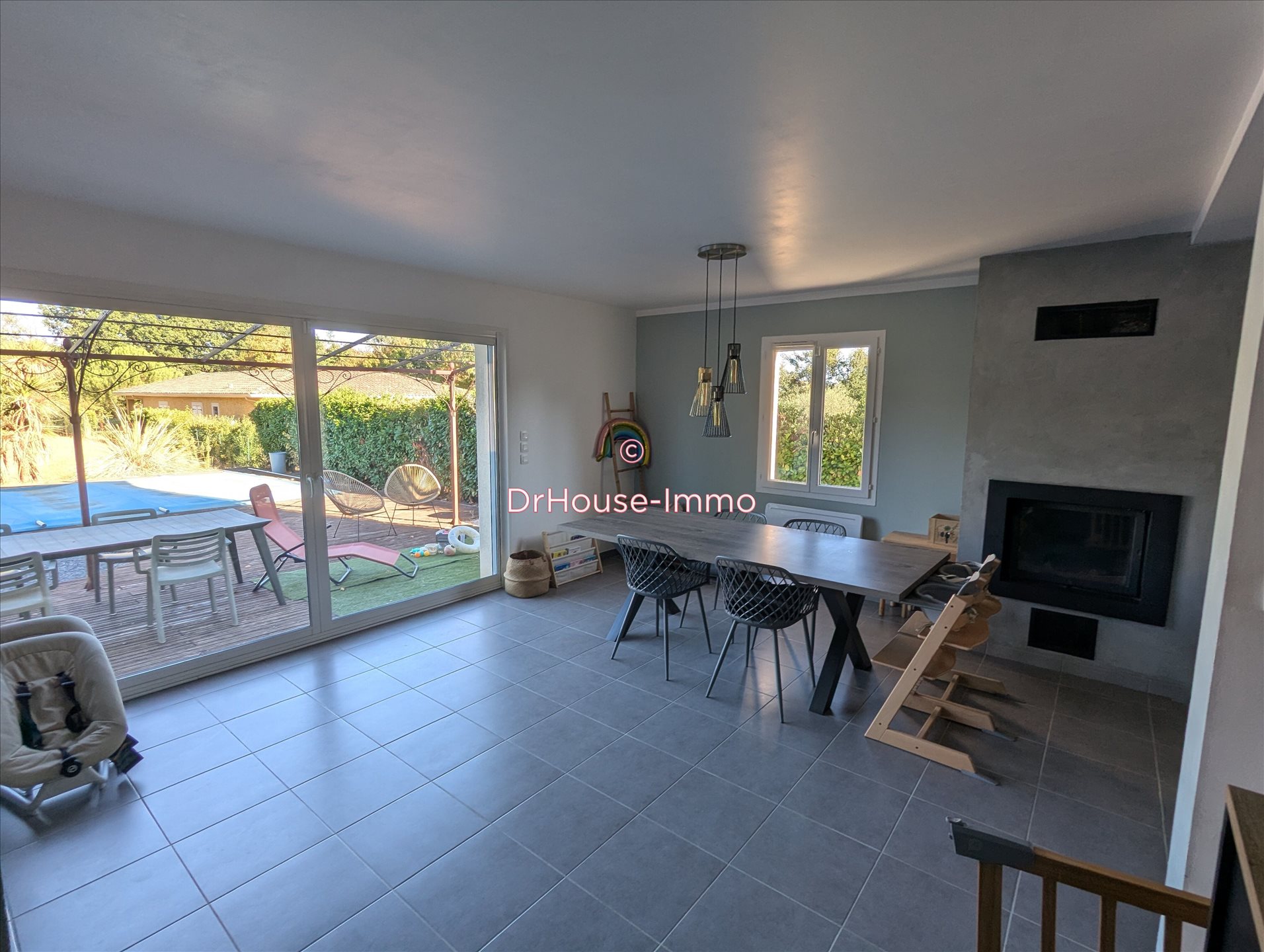 Maison à vendre, 147m², Saint-Sulpice-la-Pointe