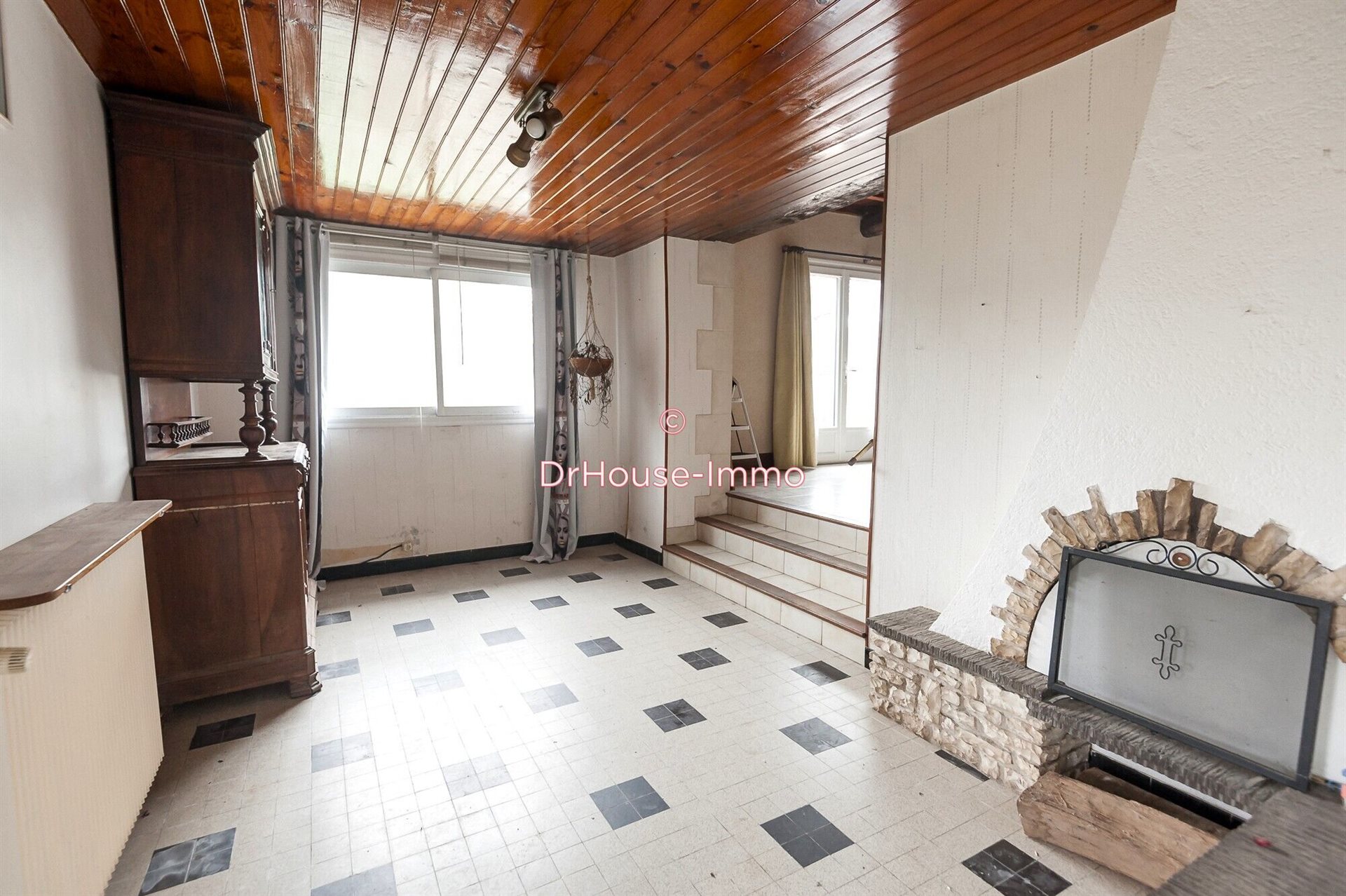 Maison à vendre, 130m², Neuville-de-Poitou