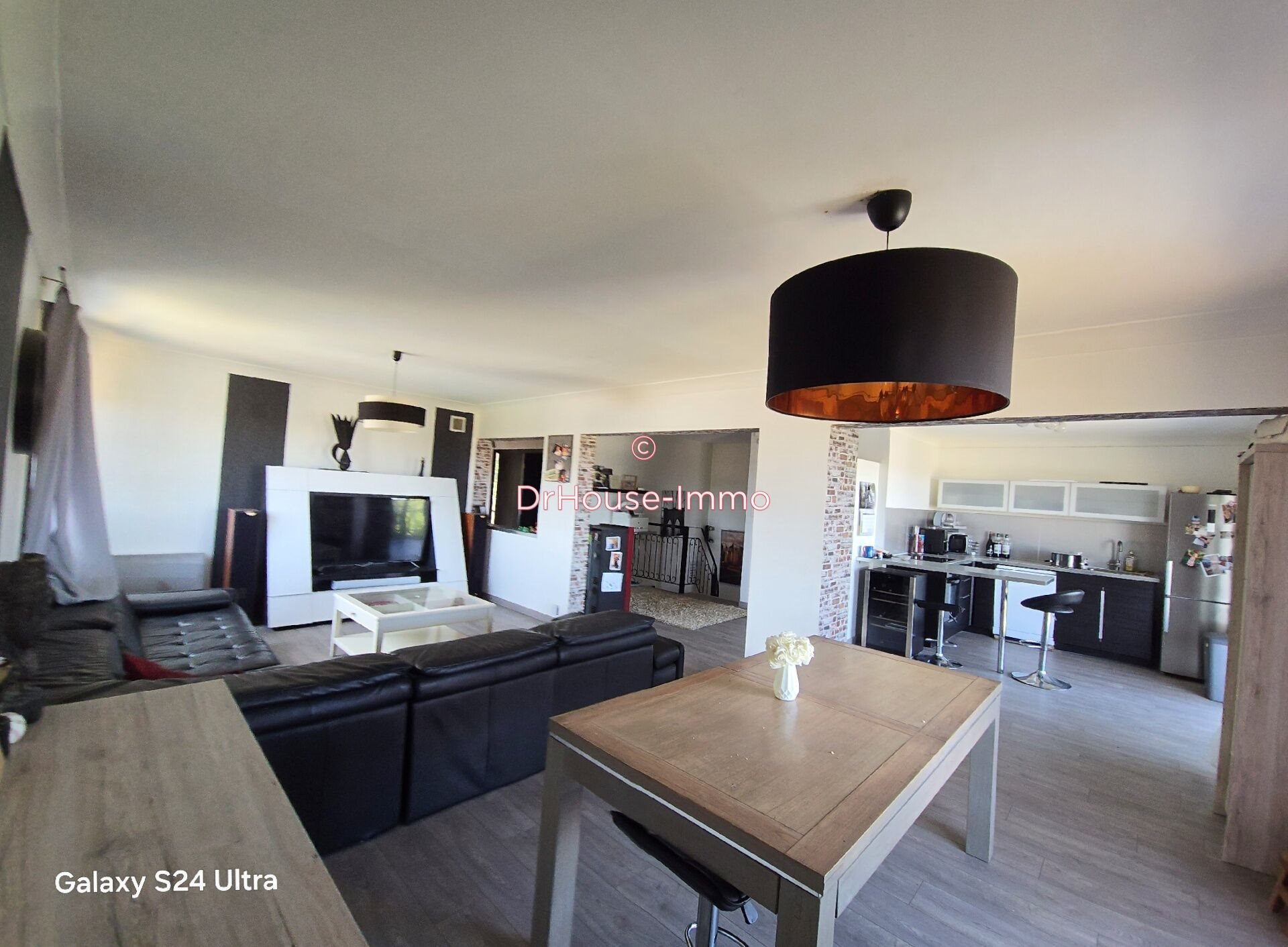 Maison à vendre, 146m², Le Chambon-Feugerolles
