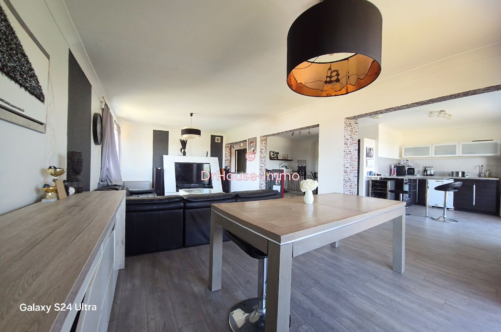 Maison à vendre, 146m², Le Chambon-Feugerolles