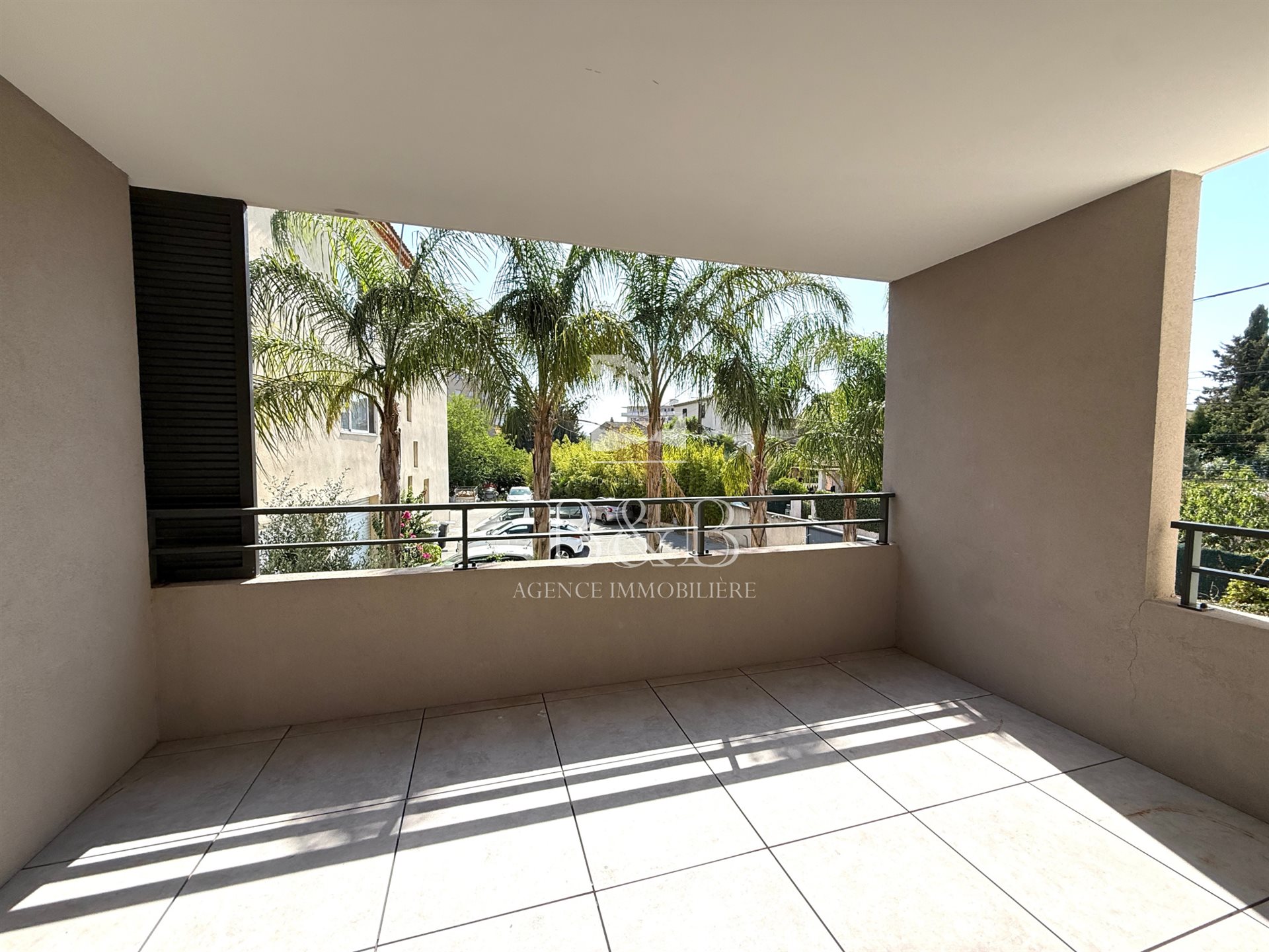 Appartement à vendre, 77m², Fréjus