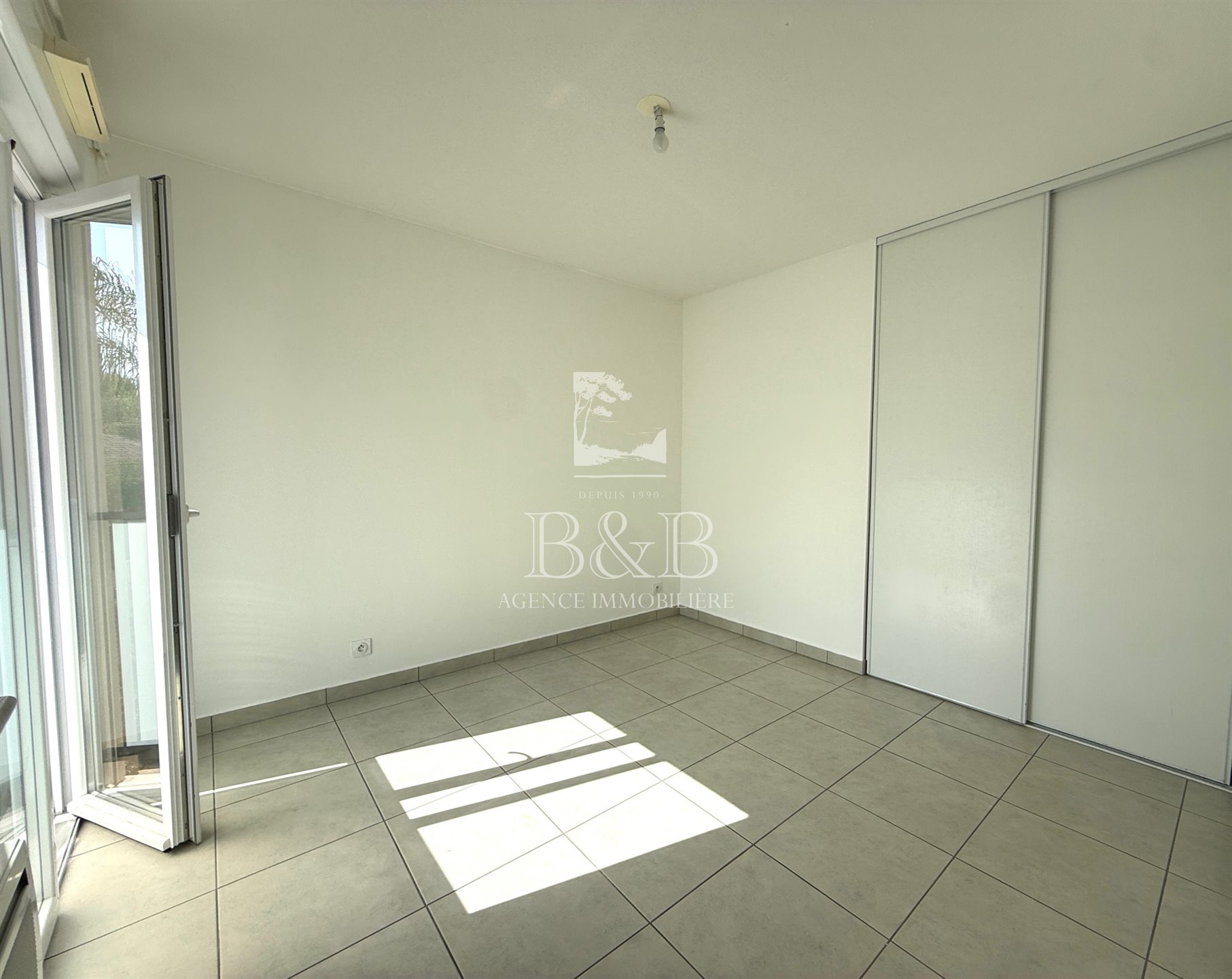 Appartement à vendre, 77m², Fréjus