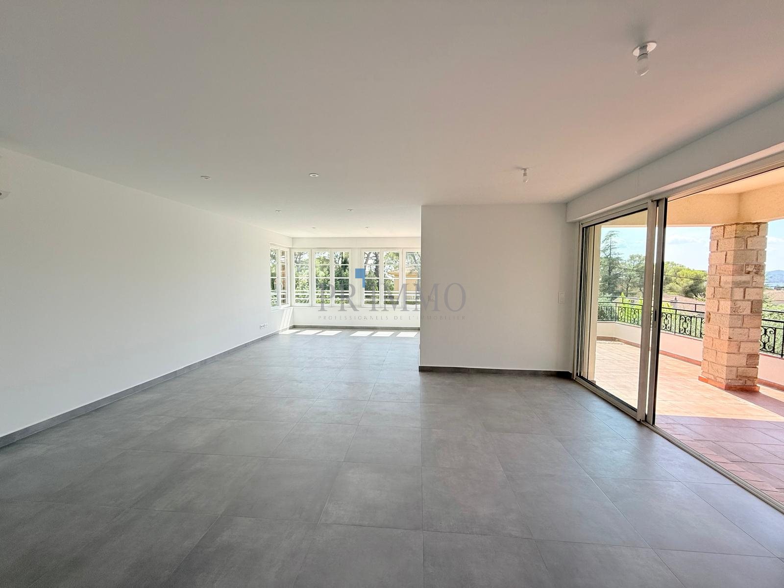 Appartement à vendre, 122m², Saint-Raphaël