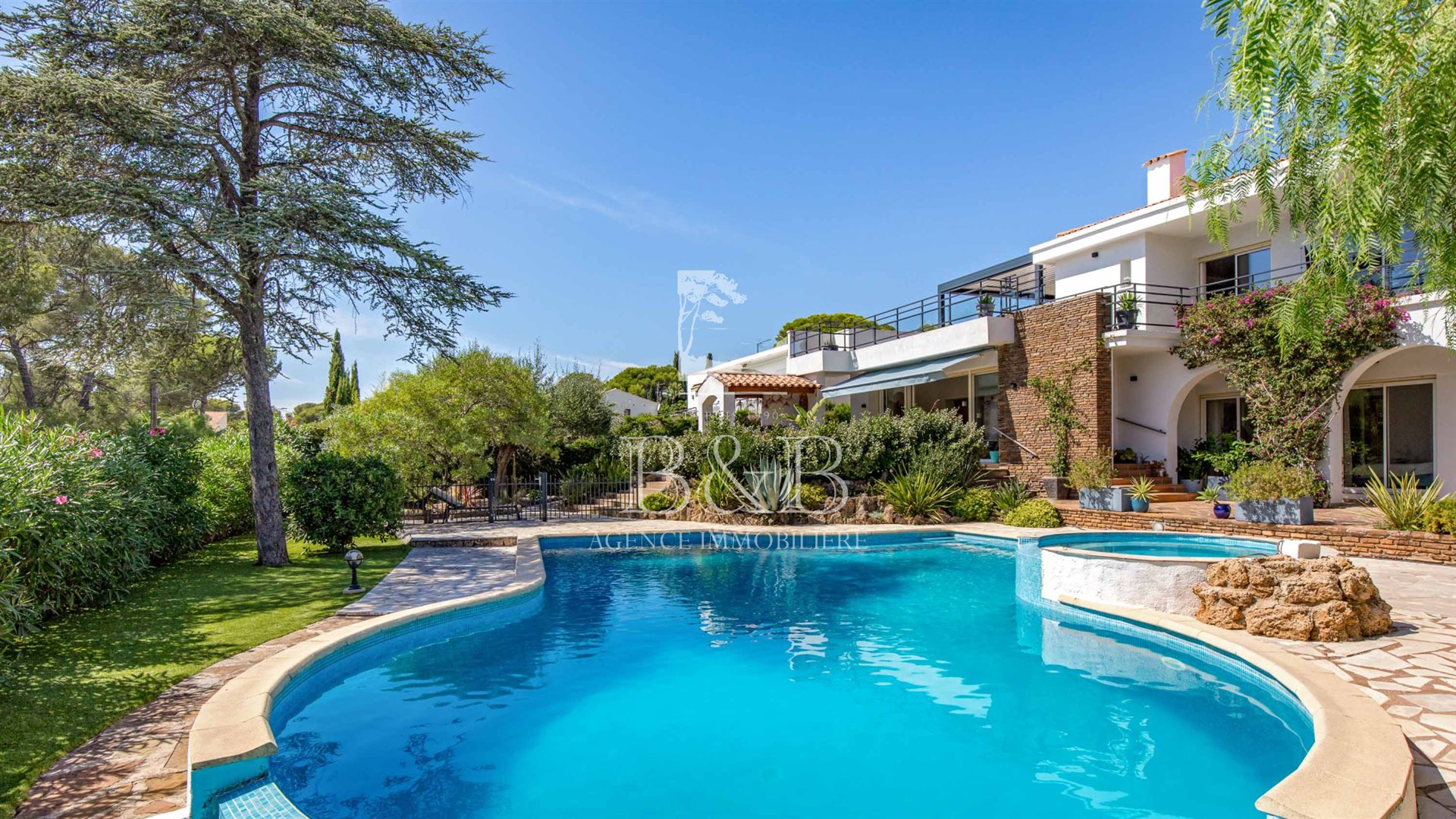 Appartement à vendre, 117m², Saint-Raphaël