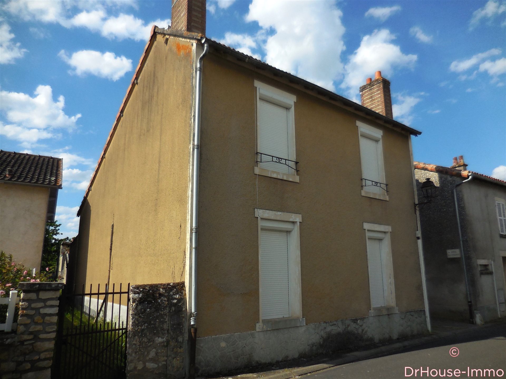 Maison à vendre, 78m², Jouhet