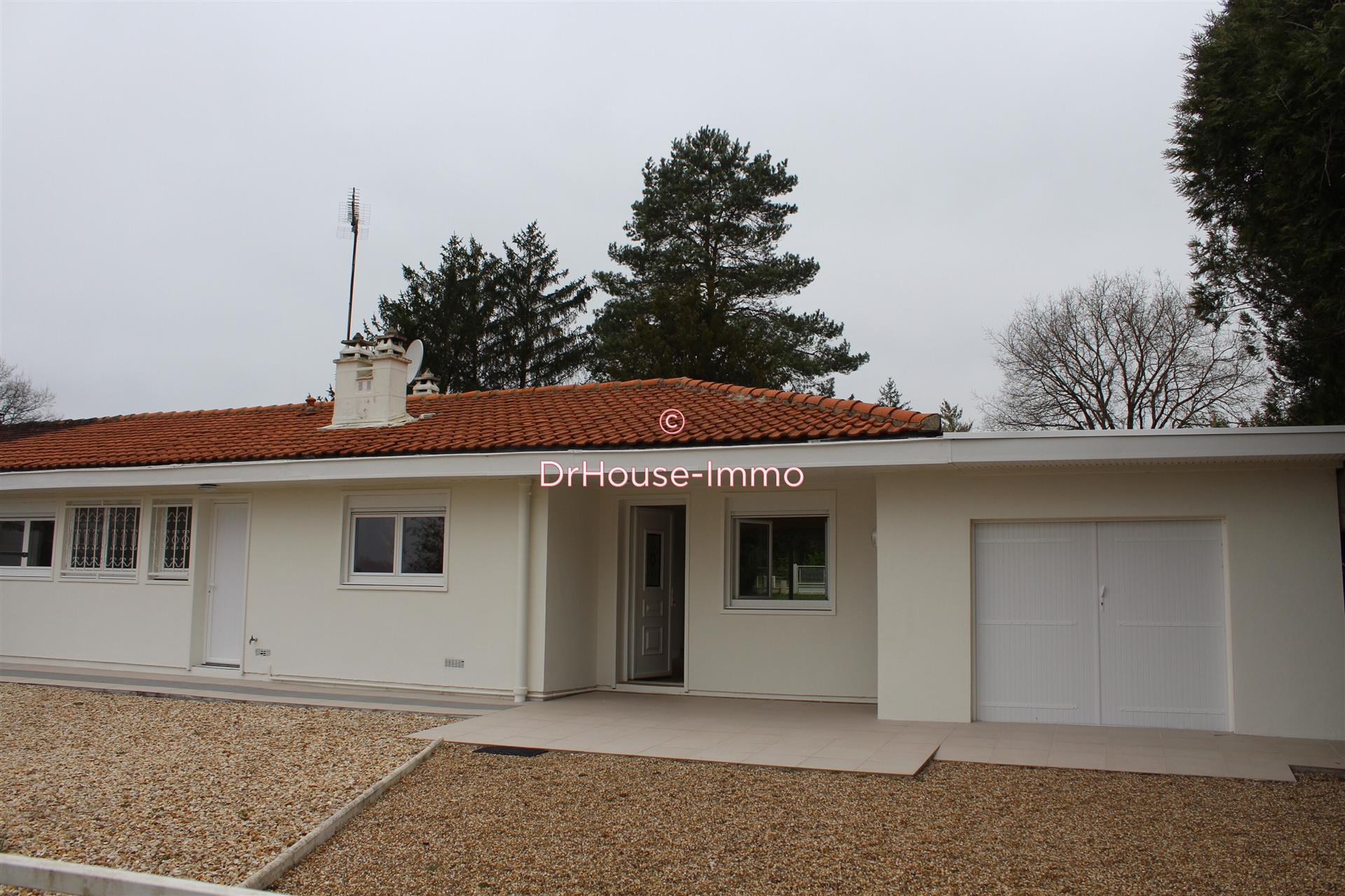 Maison à vendre, 94m², Mornac