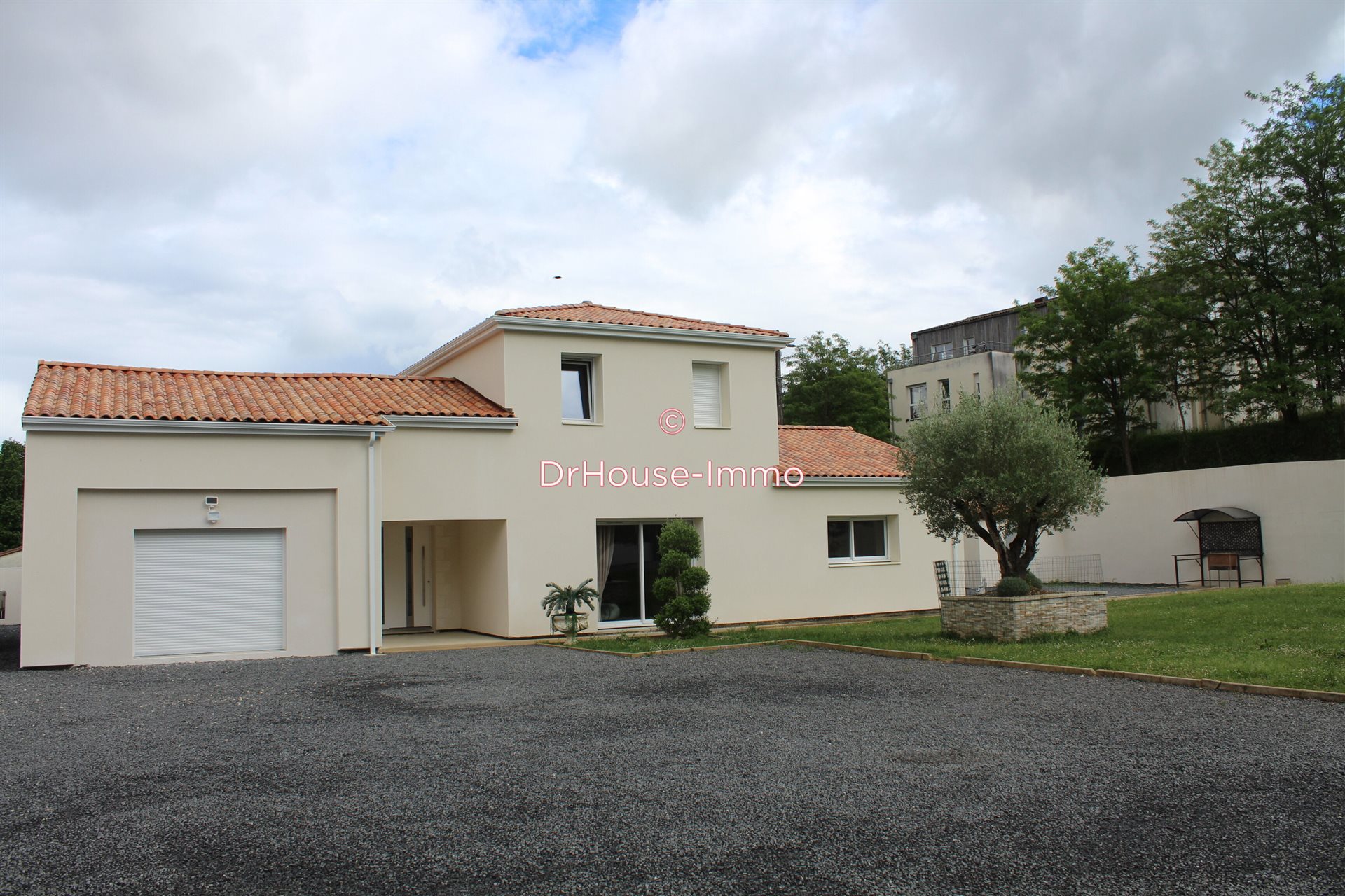 Maison à vendre, 170m², Angoulême