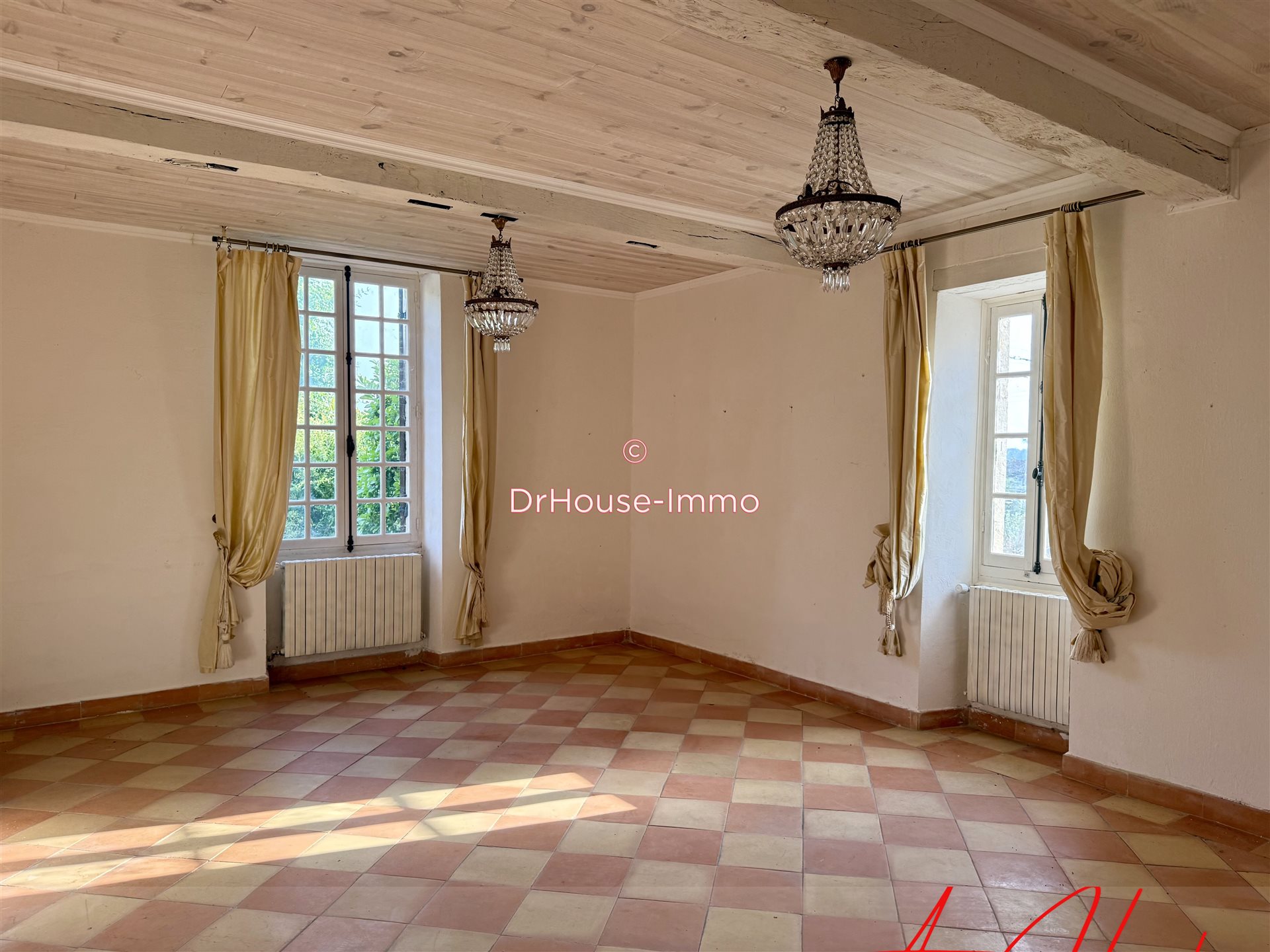 Maison à vendre, 350m², Monségur