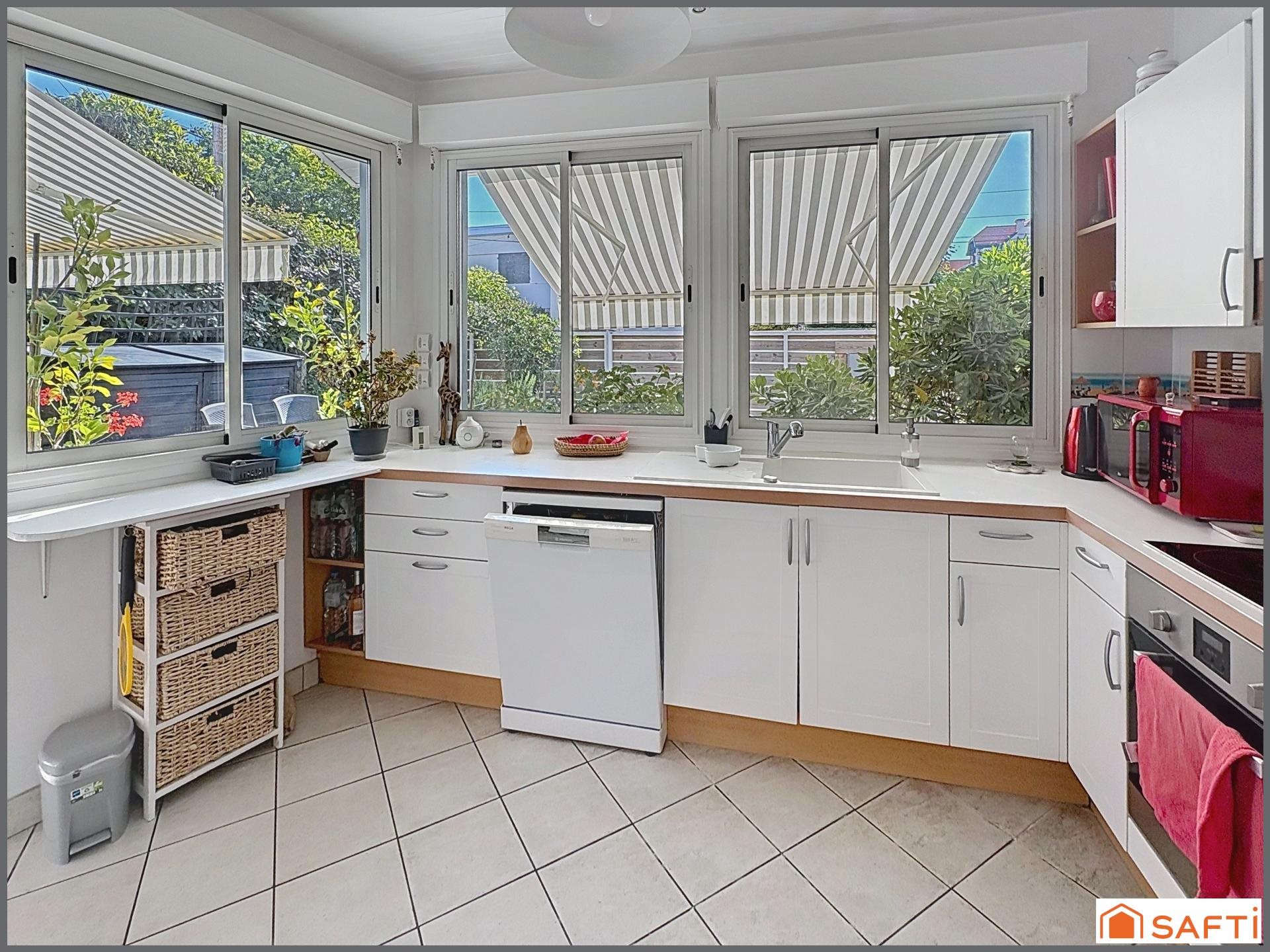 Maison à vendre, 78m², Arcachon