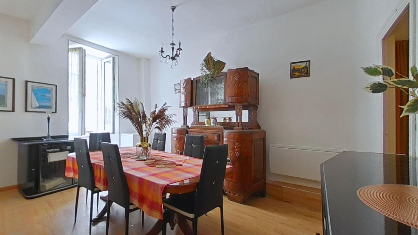 Maison à vendre, 240m², Ouveillan