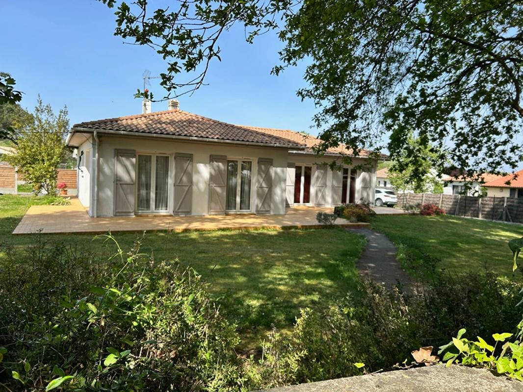 Maison à vendre, 112m², Le Pian-Médoc