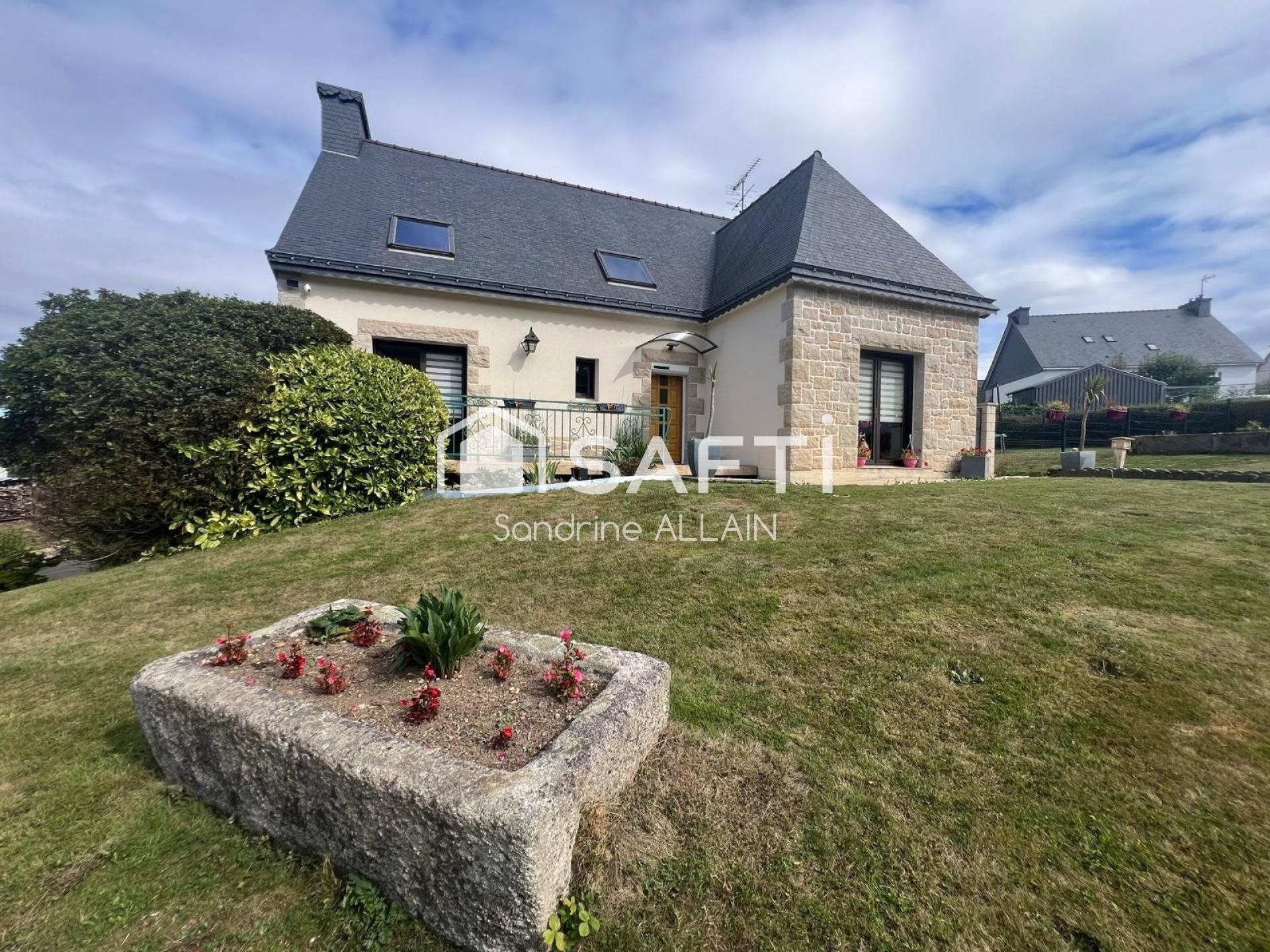 Maison à vendre, 170m², Callac