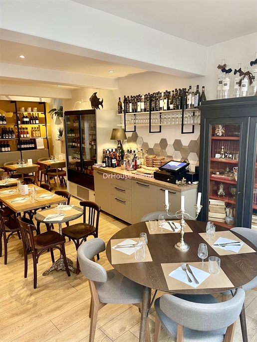 Restaurant clé en main - Emplacement n1 à Lectoure - Terrasse, patio et cuisine équipée · 100 m² · 187 000 €