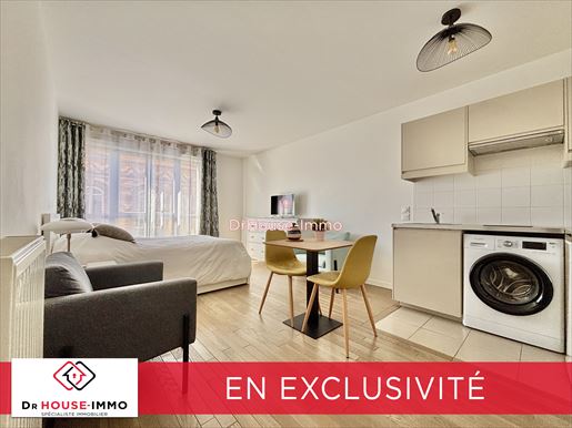 Appartement 28 m² · à Romainville · 28 m² · 200 000 €