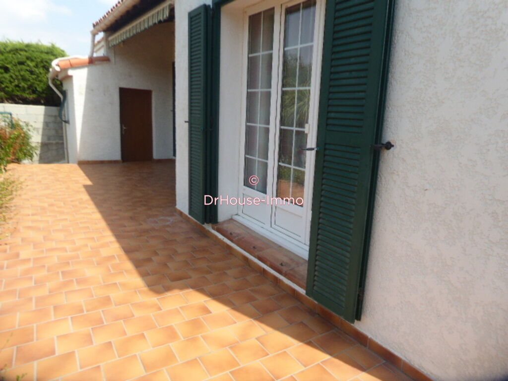 Maison à vendre, 115m², Saint-Mitre-les-Remparts