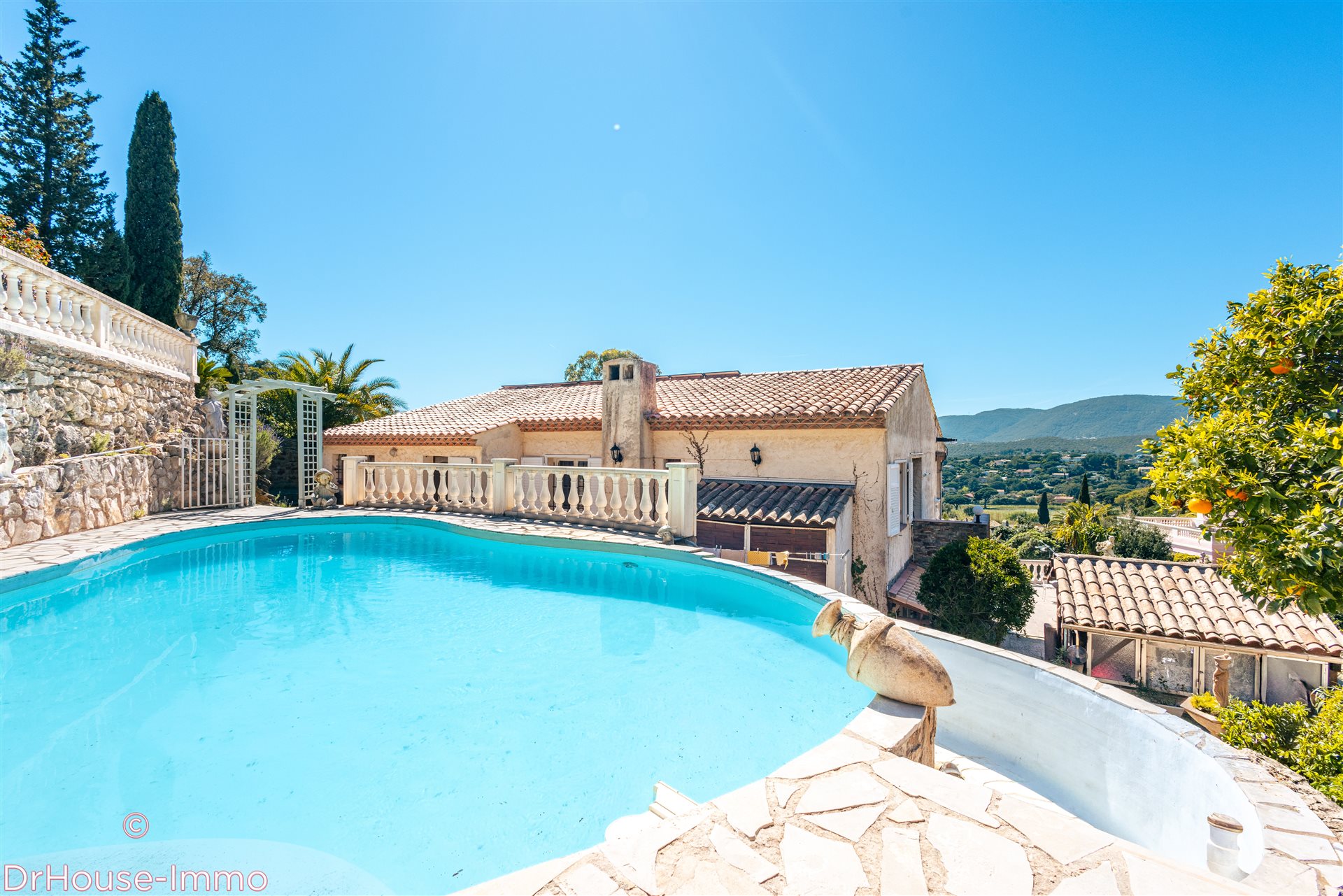 Maison à vendre, 301m², La Croix-Valmer