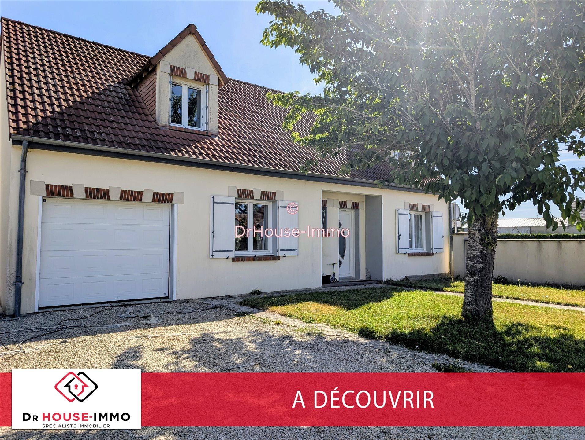 Maison à louer, 127m², Baule
