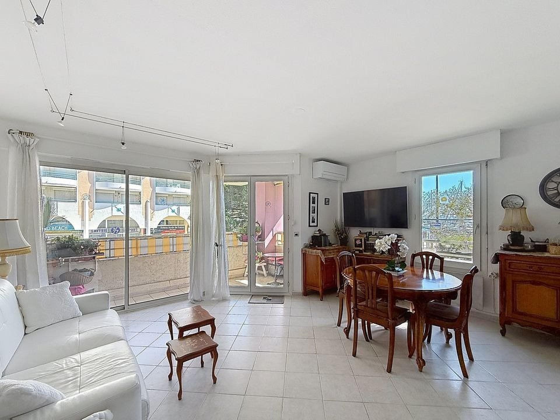 Appartement à vendre, 60m², Fréjus
