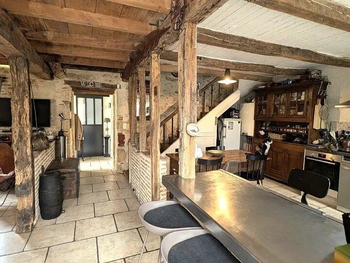 Maison à vendre, 97m², Saint-Vite