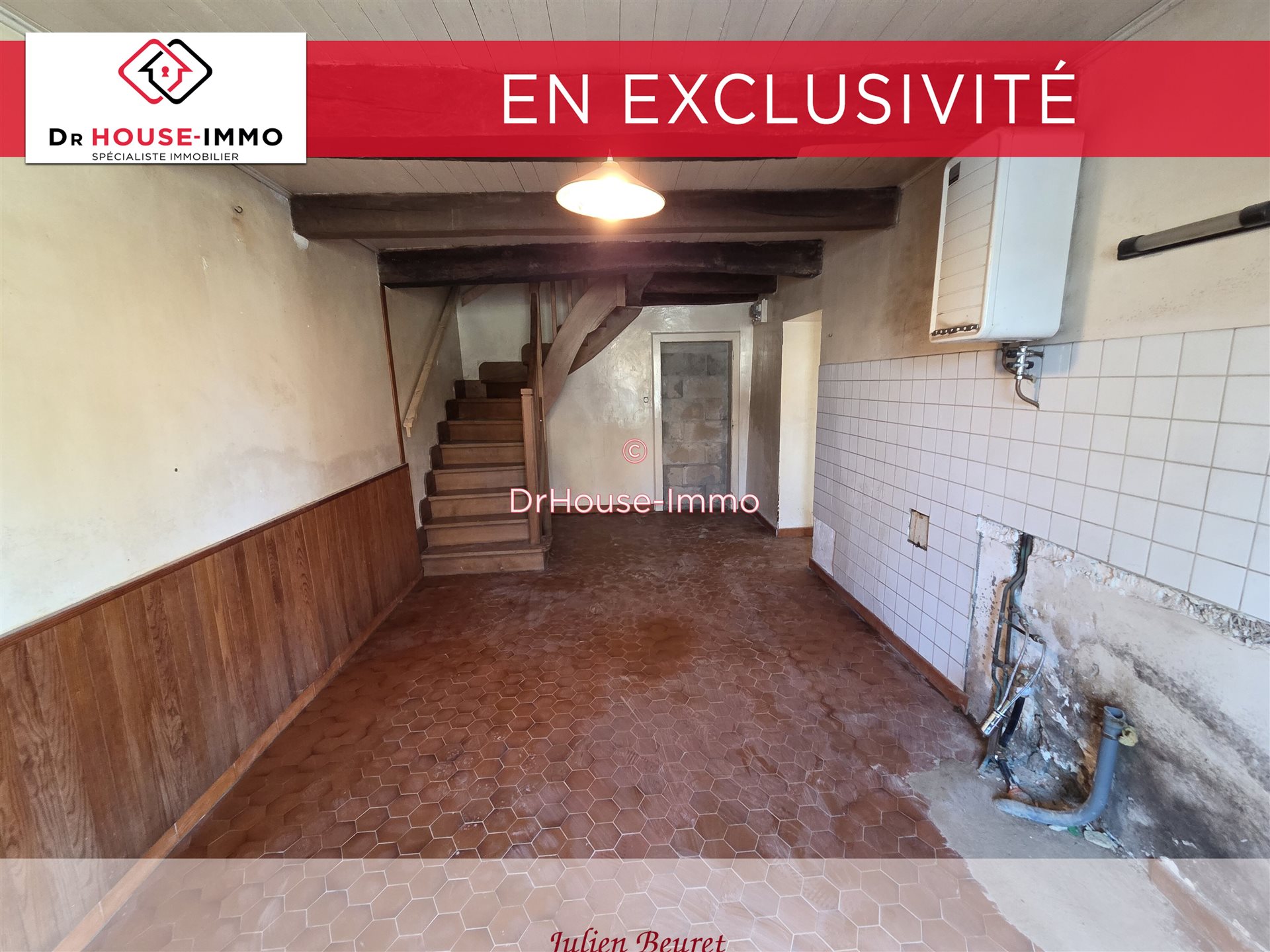 Maison à vendre, 104m², Uzelle
