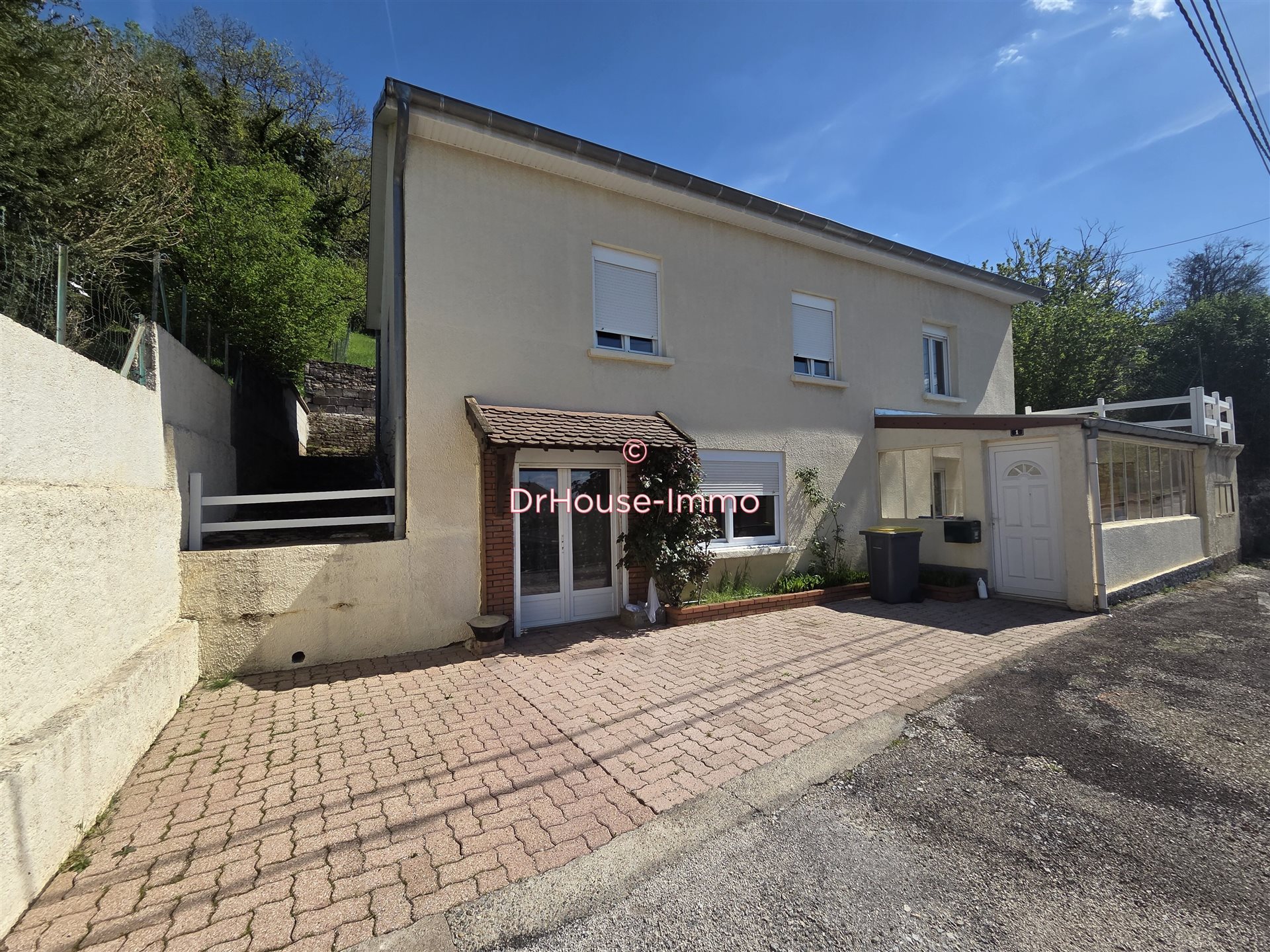 Maison à vendre, 124m², Rougemont