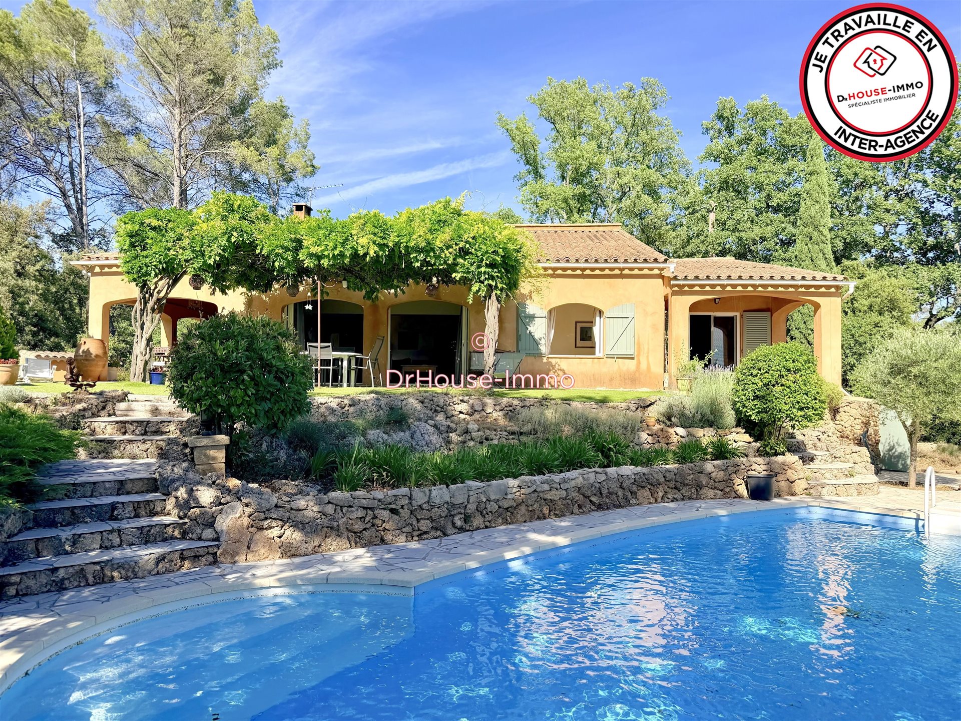 Maison à vendre, 184m², Saint-Antonin-du-Var