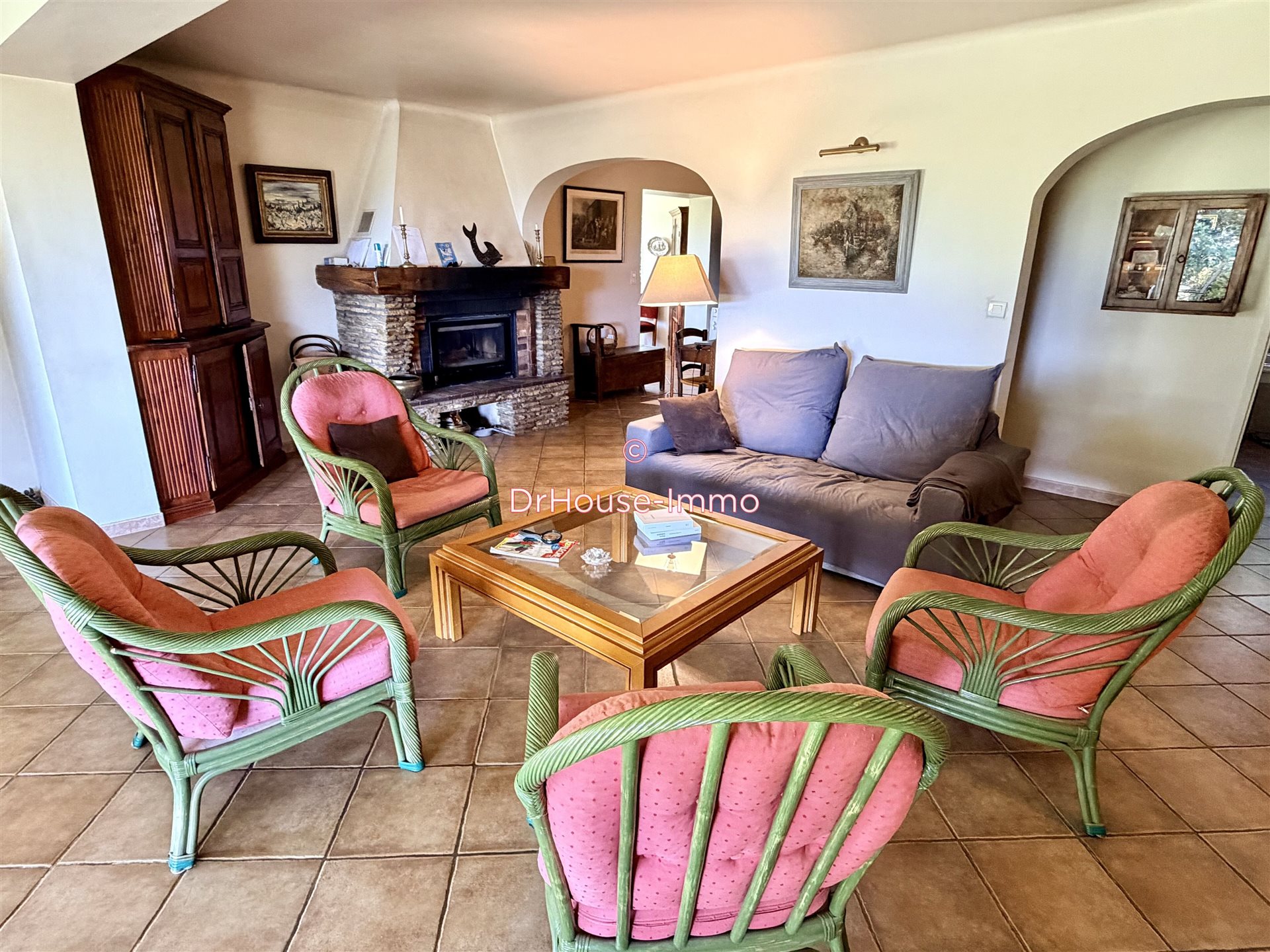 Maison à vendre, 184m², Saint-Antonin-du-Var