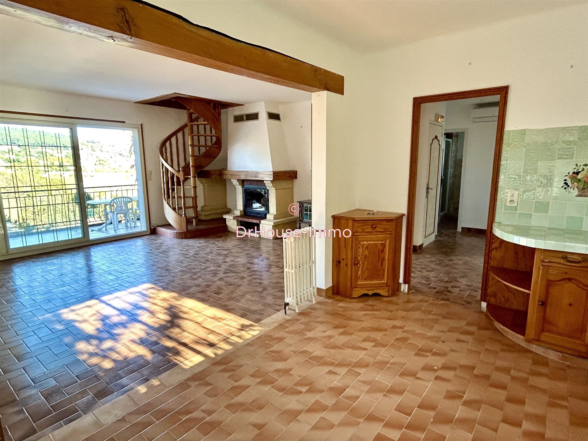 Maison à vendre, 136m², Lorgues