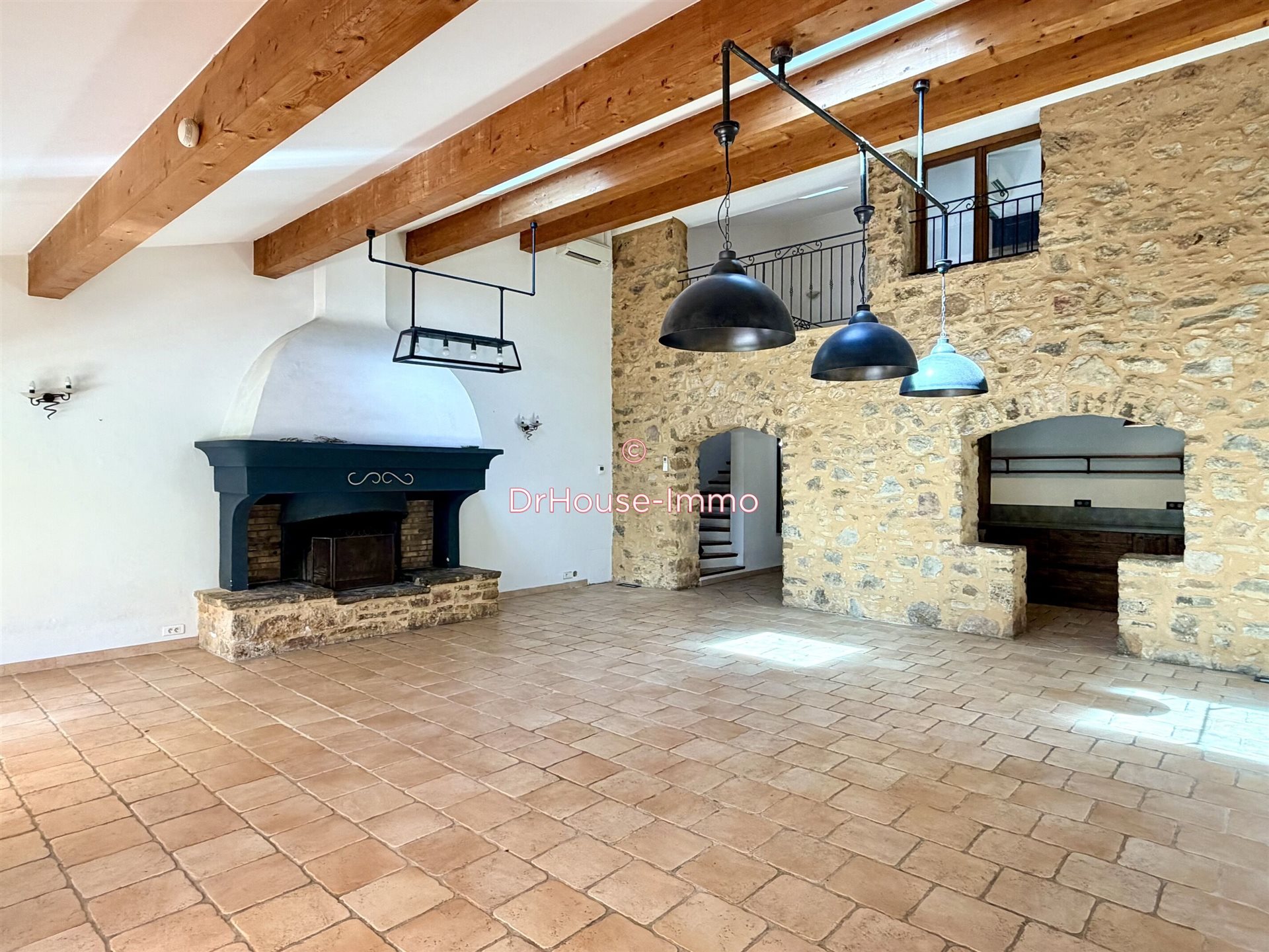 Maison à vendre, 175m², Carcès