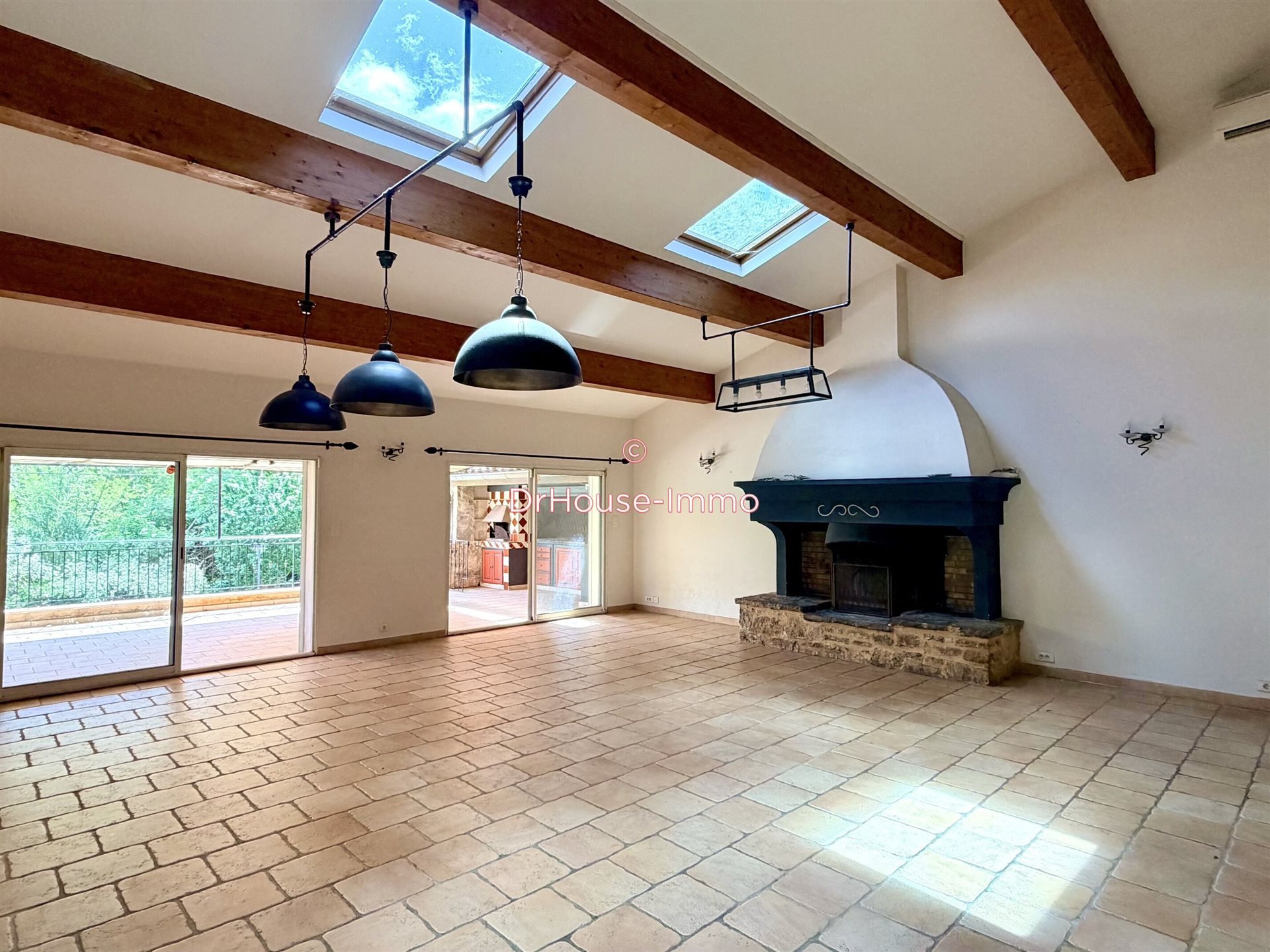 Maison à vendre, 175m², Carcès