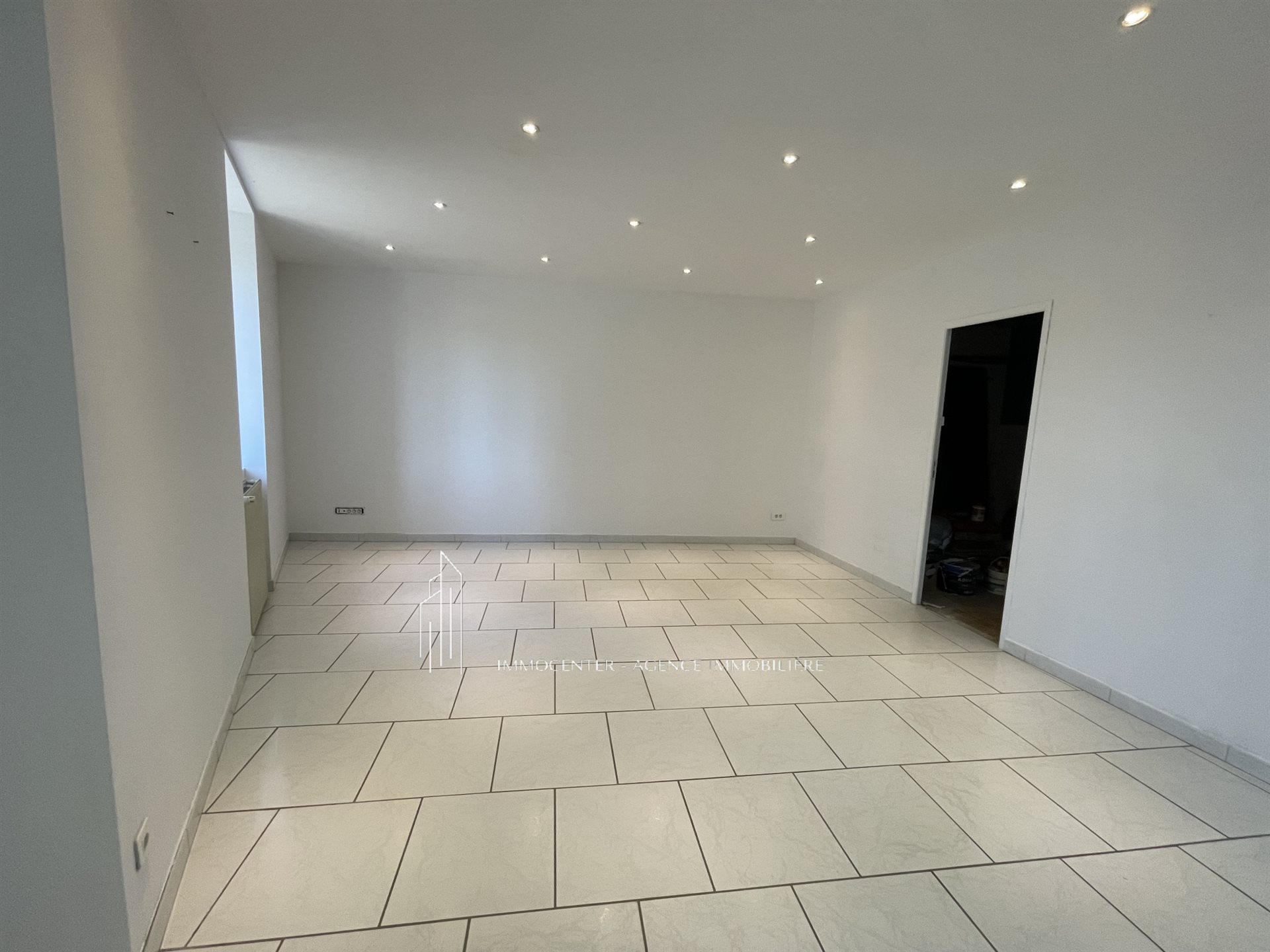 Maison à vendre, 140m², Anneyron