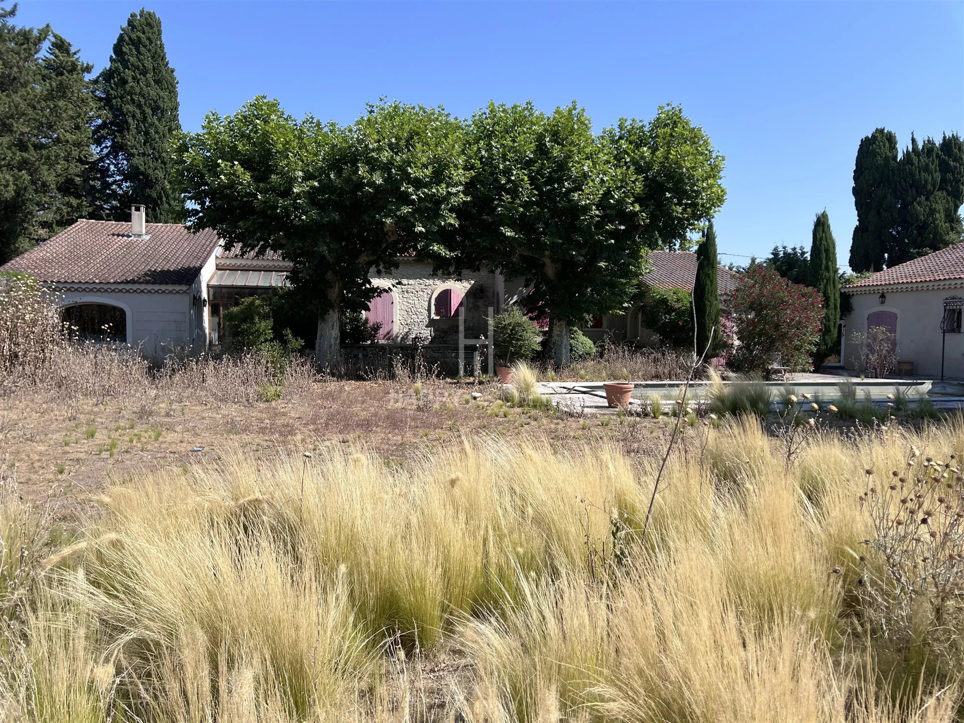 Maison à vendre, 340m², Mollégès