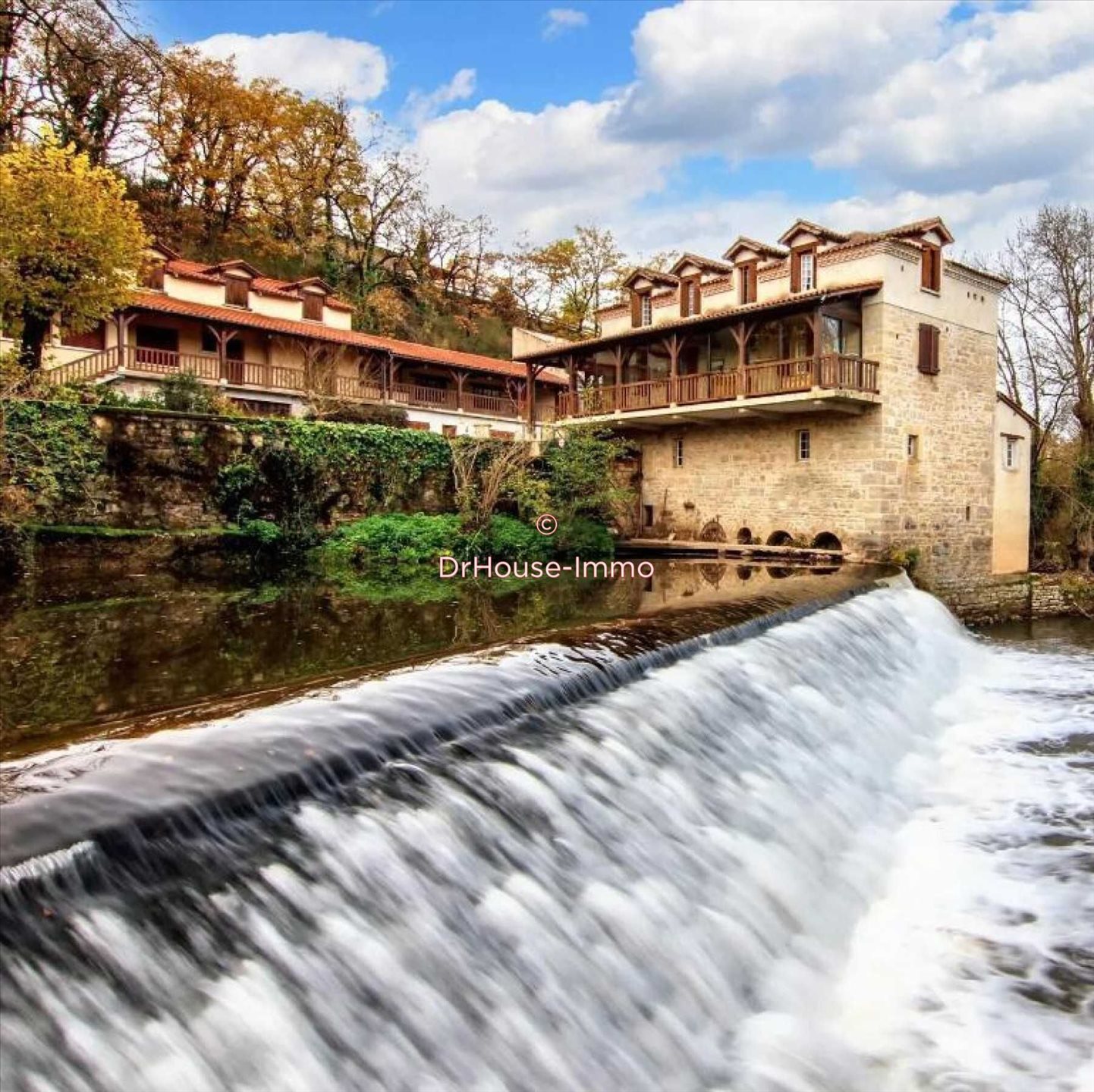 Maison à vendre, 345m², Milhars