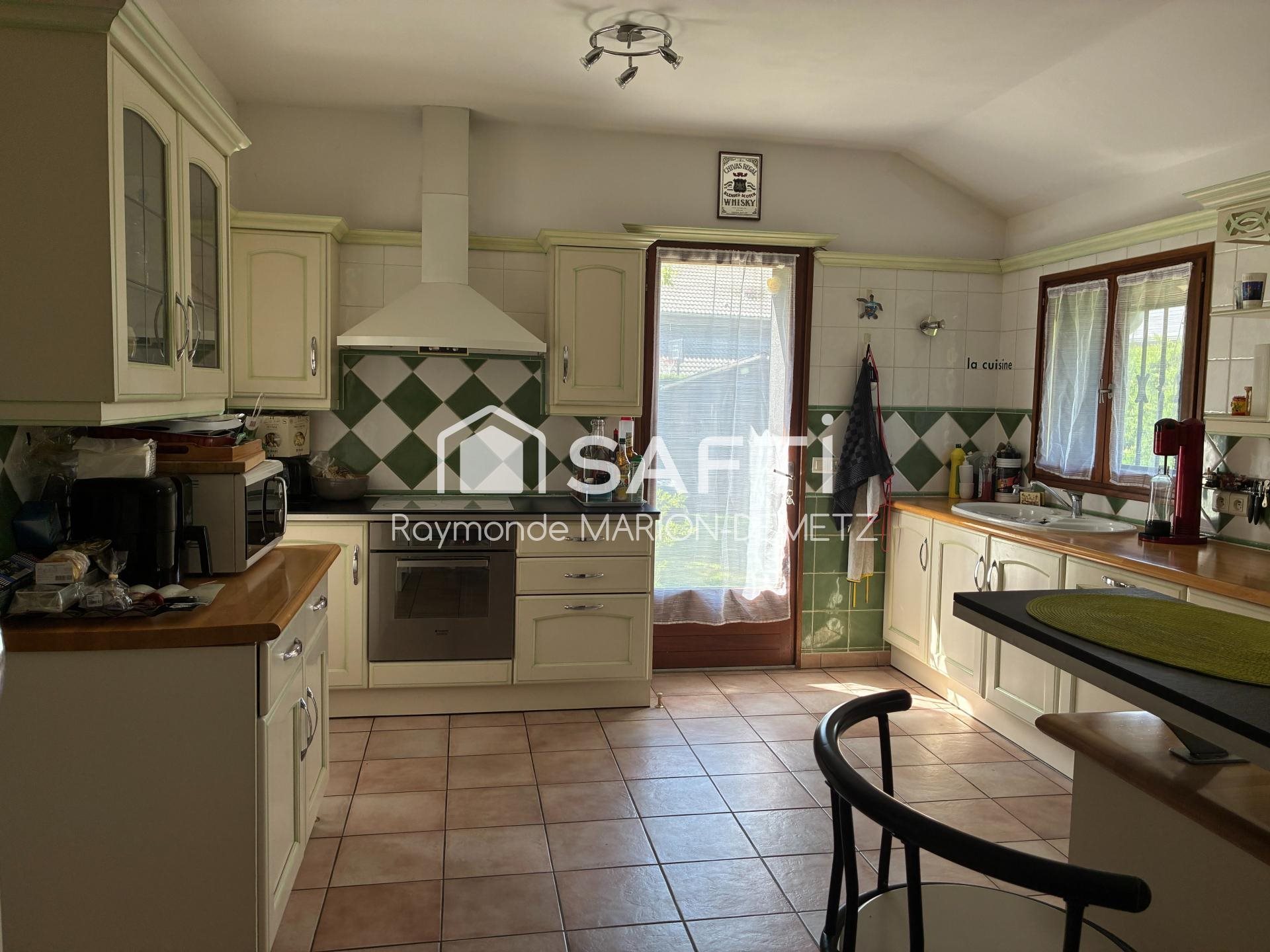 Maison à vendre, 155m², Hauteville-sur-Fier